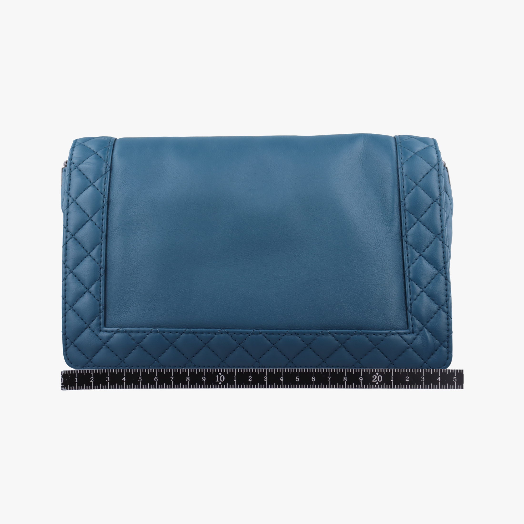 BOY CHANEL Blue Leather A67948 18938141ボーイシャネル ブルー レザー A67948 18938141