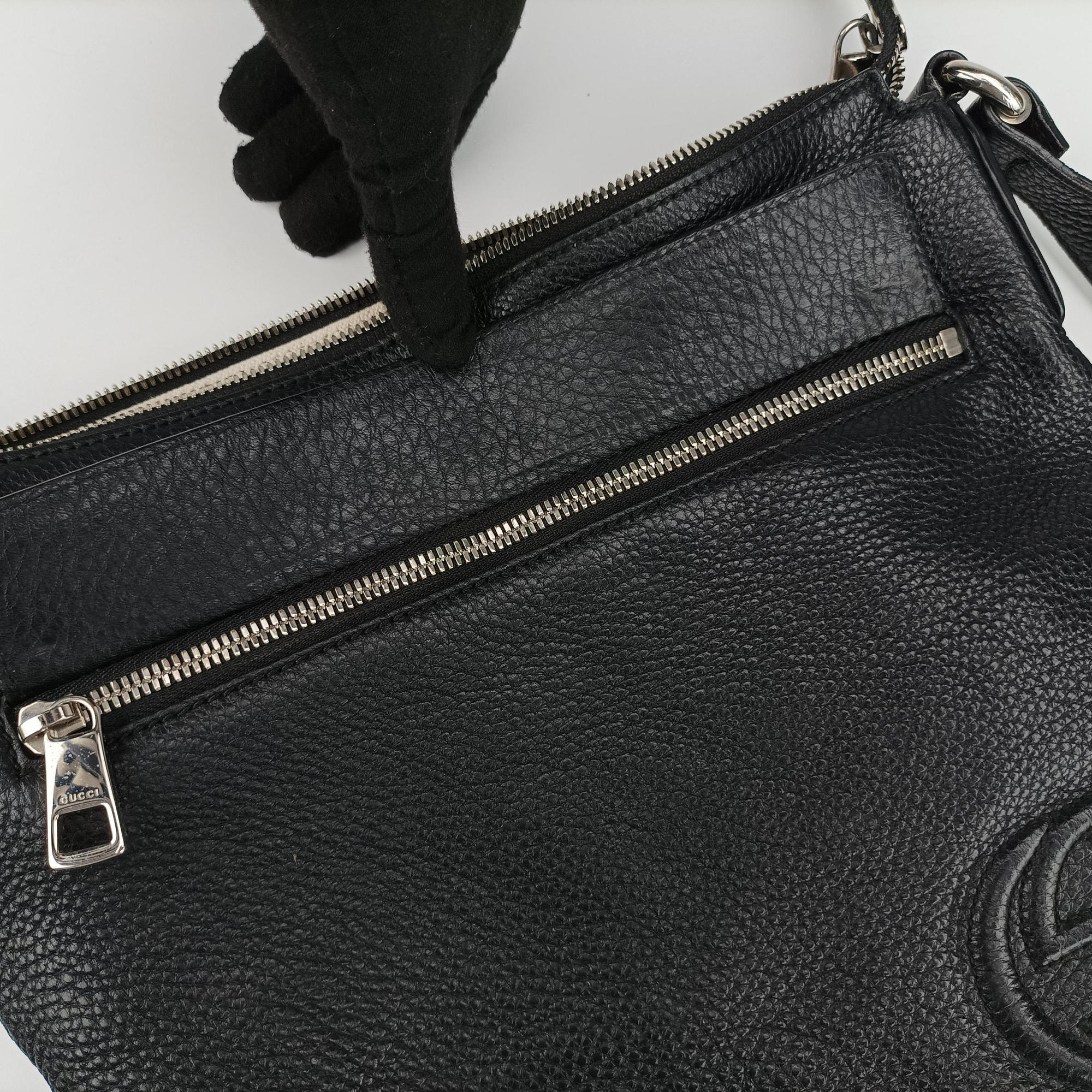 Interlocking G Logo Soho Messenger Black Leather 322059 E014137495インターロッキングG ソーホー メッセンジャー ブラック レザー 322059 E014137495