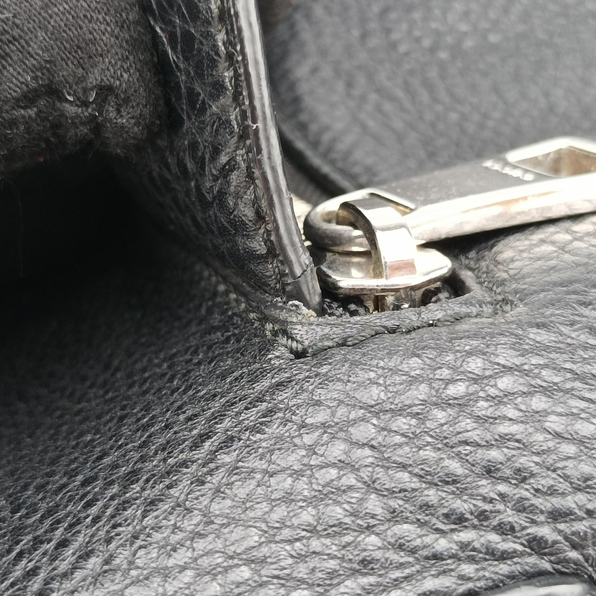 Interlocking G Logo Soho Messenger Black Leather 322059 E014137495インターロッキングG ソーホー メッセンジャー ブラック レザー 322059 E014137495
