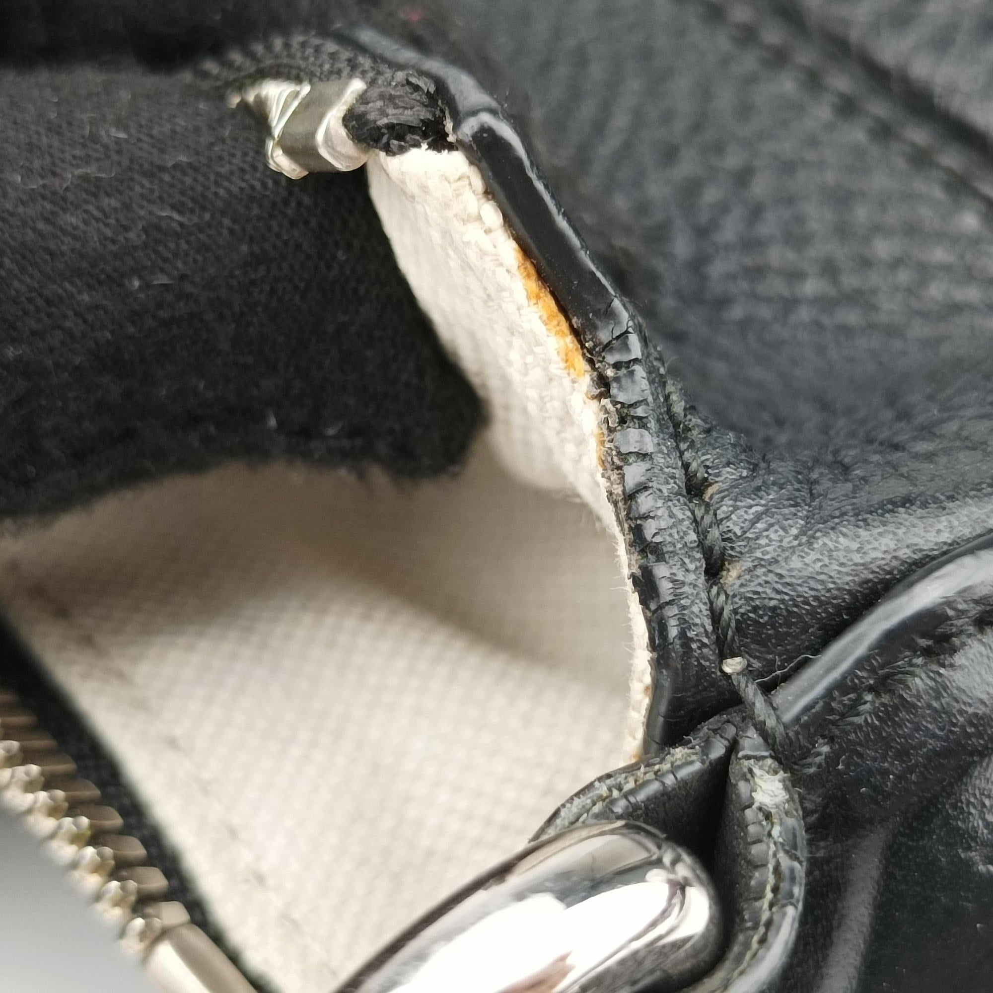 Interlocking G Logo Soho Messenger Black Leather 322059 E014137495インターロッキングG ソーホー メッセンジャー ブラック レザー 322059 E014137495
