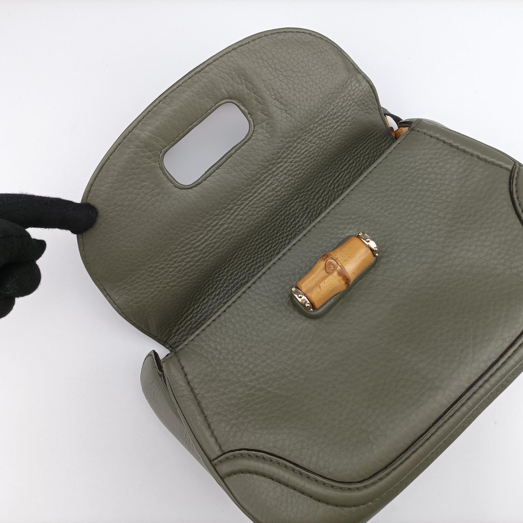 New Bamboo Green Leather 254884 A8423844ニューバンブー グリーン系 レザー 254884 A8423844
