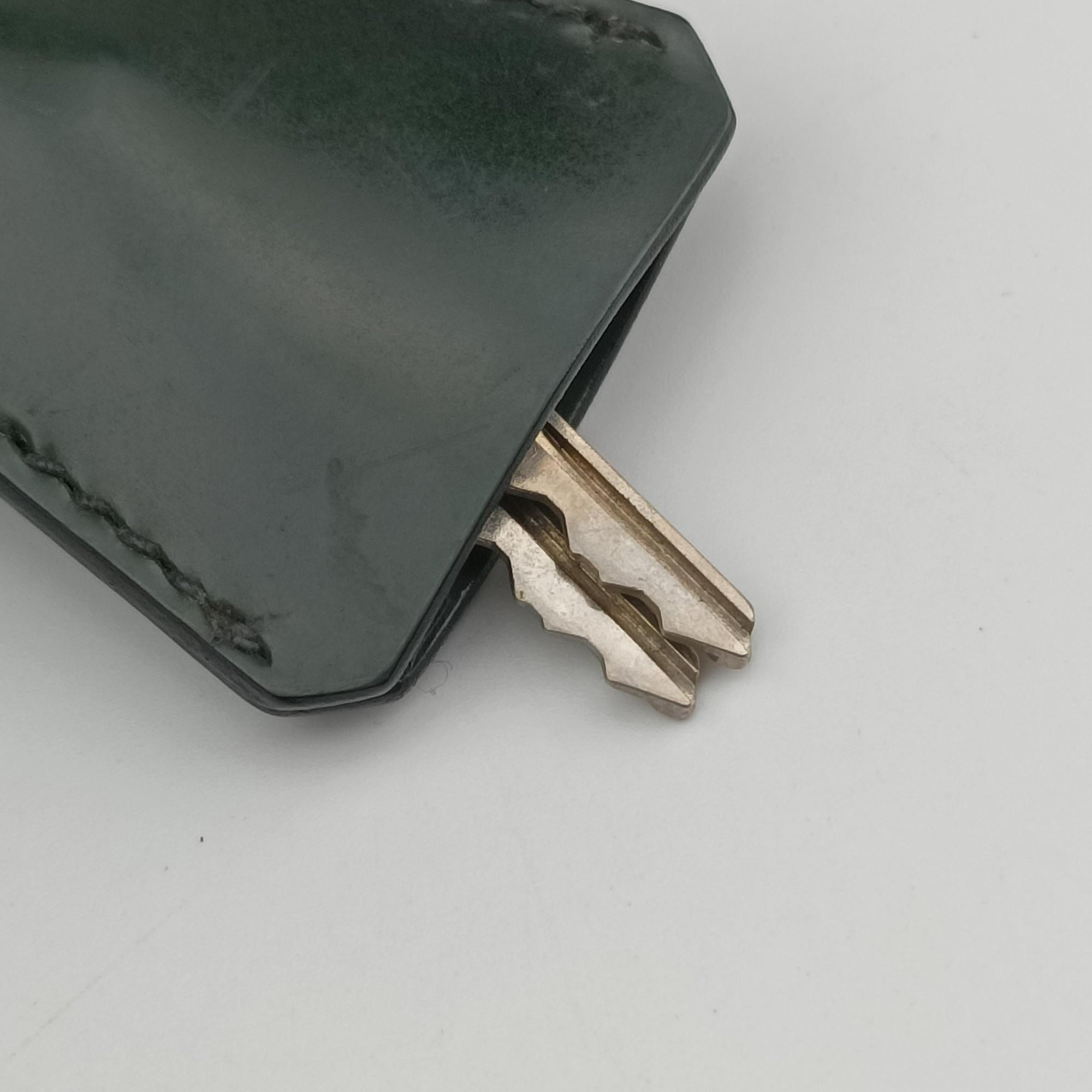 Milano Stamp Green Leather B11246 50 15ミラノ スタンプ グリーン レザー B11246 50 15