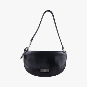 Half Moon Flap Black Leather B11231 145ハーフムーン フラップ ブラック レザー  B11231 145