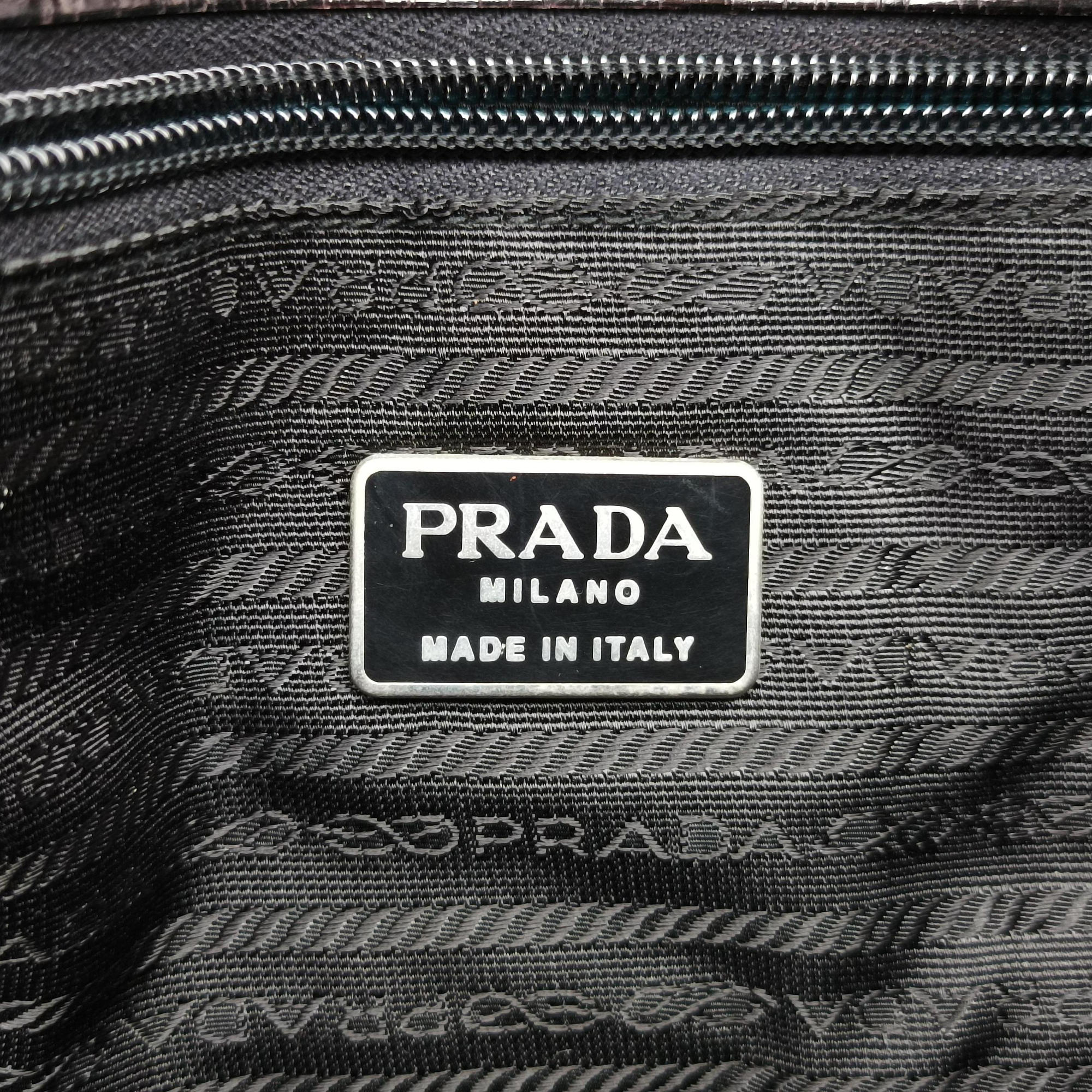 Half Moon Flap Black Leather B11231 145ハーフムーン フラップ ブラック レザー  B11231 145