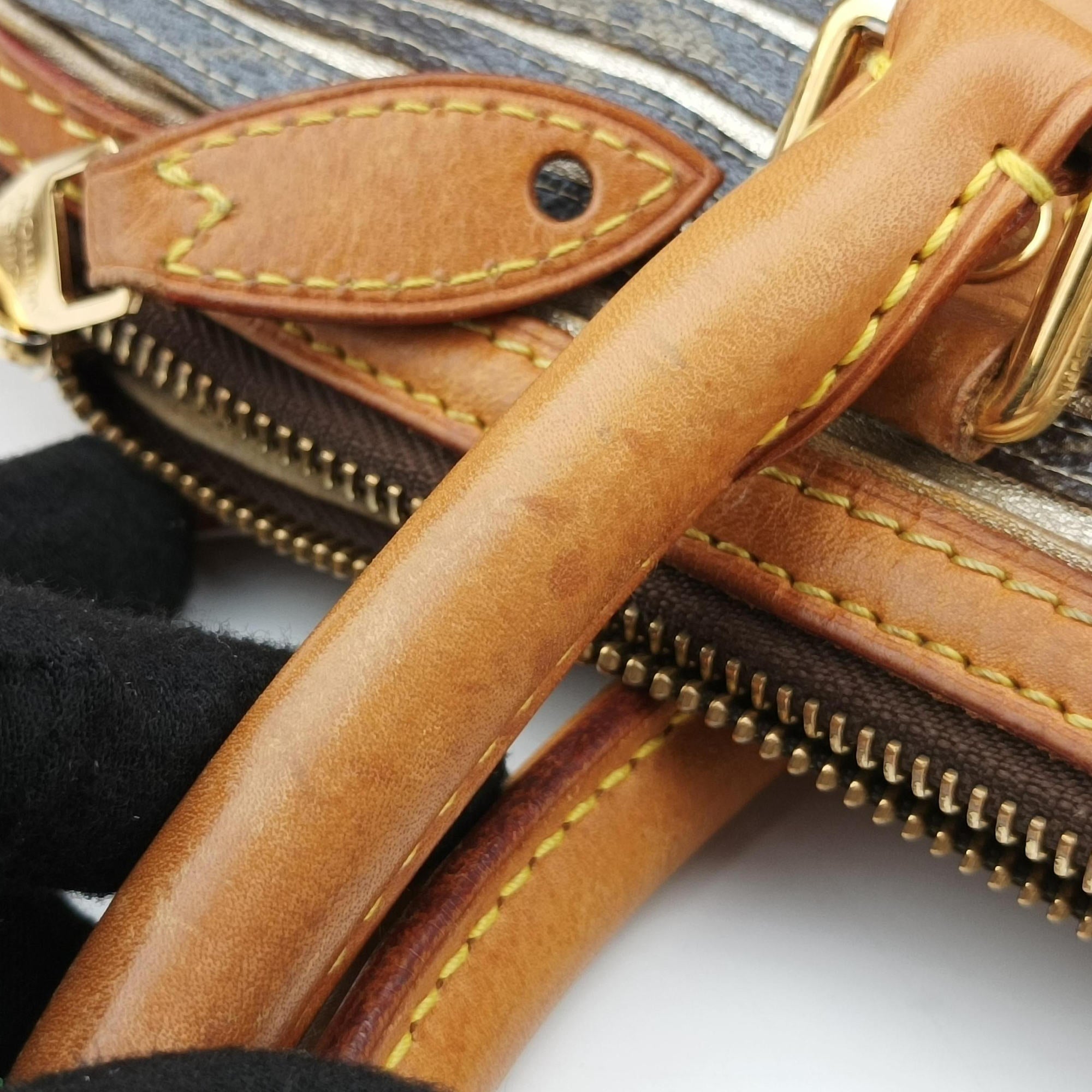 Eden Speedy Bandouliere 30 Argent Monogram Eden Canvas M40358 Lot number unknownエデン スピーディ バンドリエール30 アルジャン モノグラム エデン キャンバス M40358 製番不明