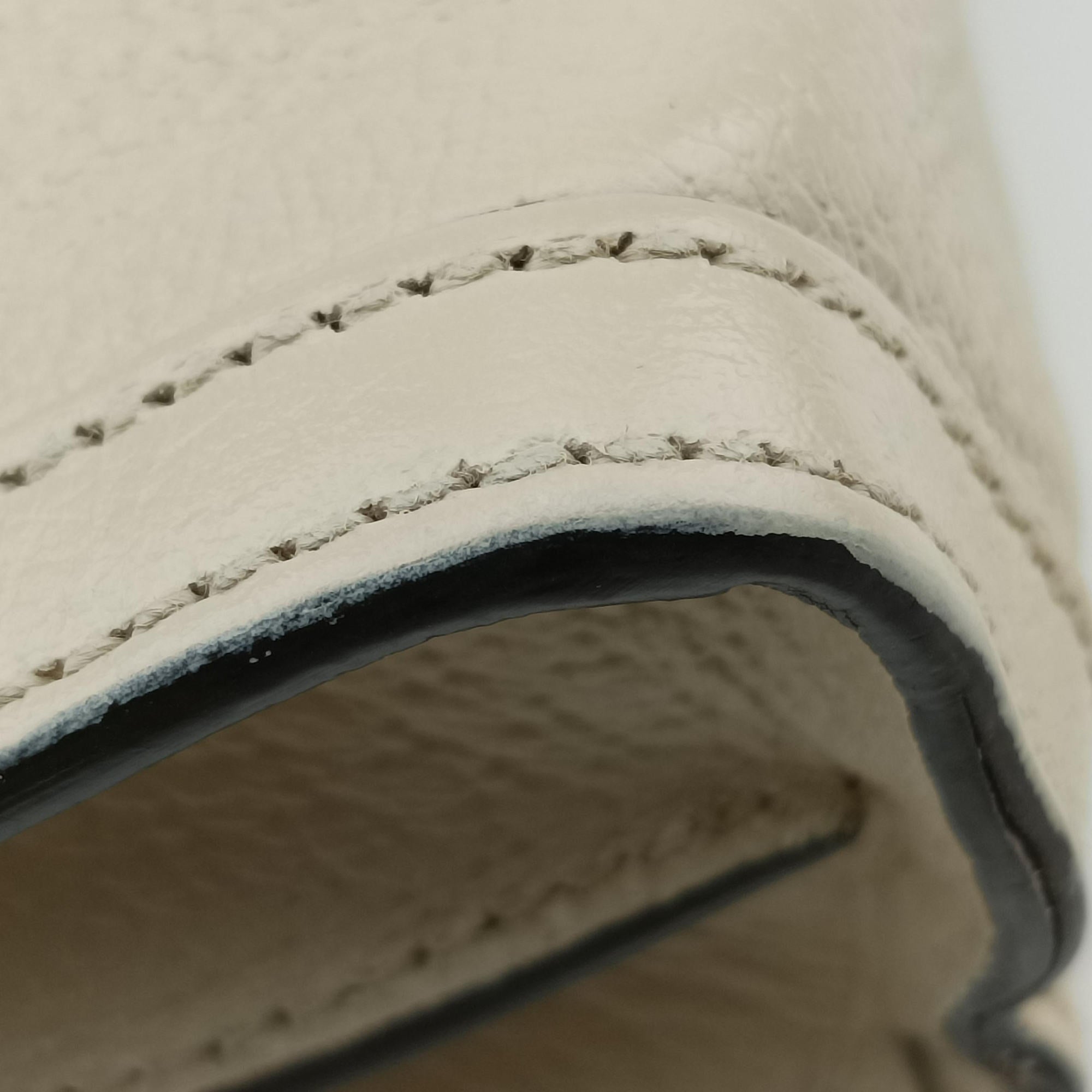 Ophidia White Leather 503877 E029520963オフィディア ホワイト レザー 503877 E029520963