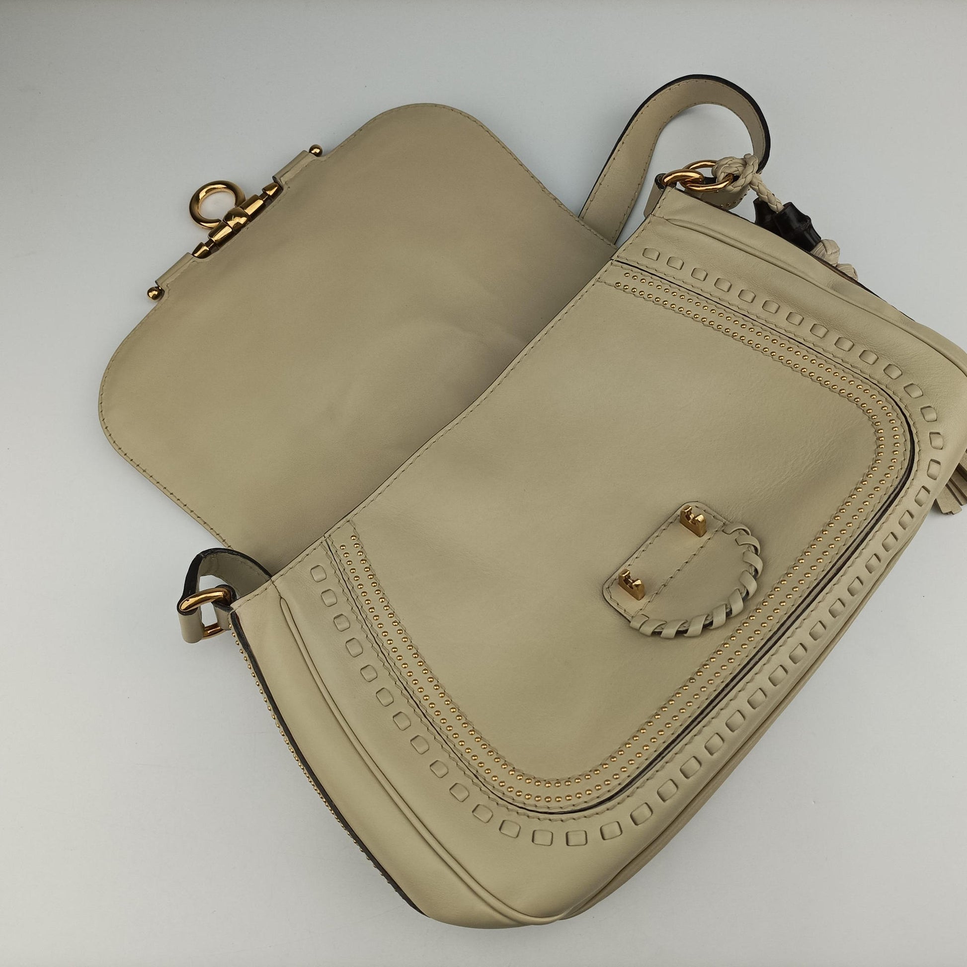 Snaffle Bit ivory Leather 263955 F8790590スナッフルビット アイボリー レザー 263955 F8790590