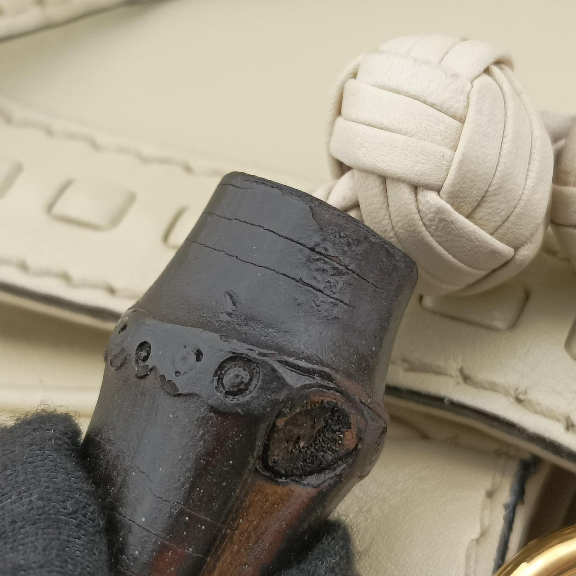 Snaffle Bit ivory Leather 263955 F8790590スナッフルビット アイボリー レザー 263955 F8790590