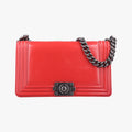 BOY CHANEL Red Leather A67086 21476168ボーイシャネル レッド レザー A67086 21476168