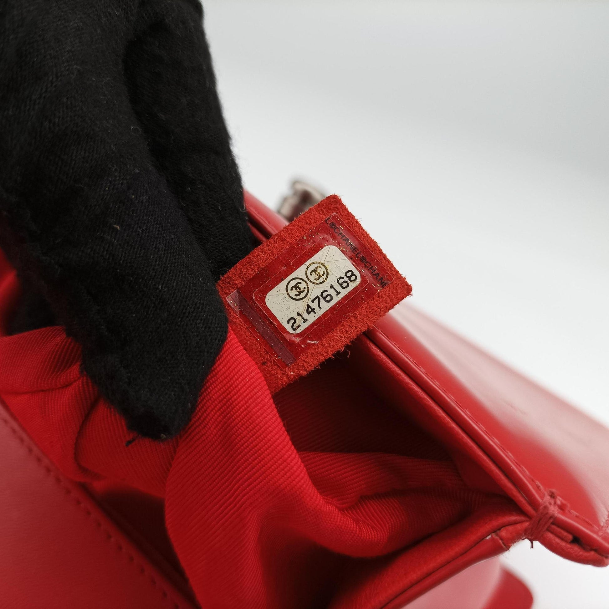 BOY CHANEL Red Leather A67086 21476168ボーイシャネル レッド レザー A67086 21476168