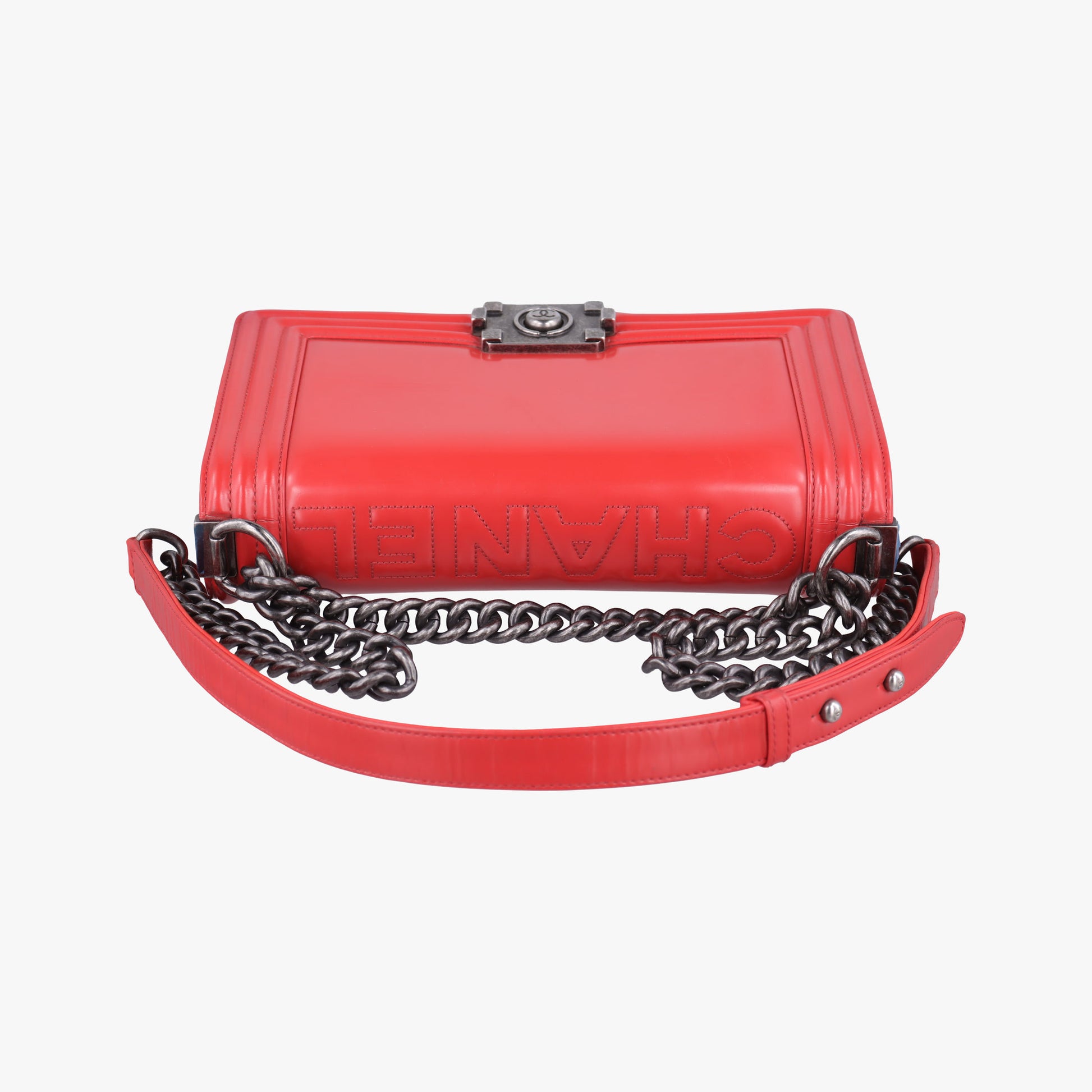 BOY CHANEL Red Leather A67086 21476168ボーイシャネル レッド レザー A67086 21476168