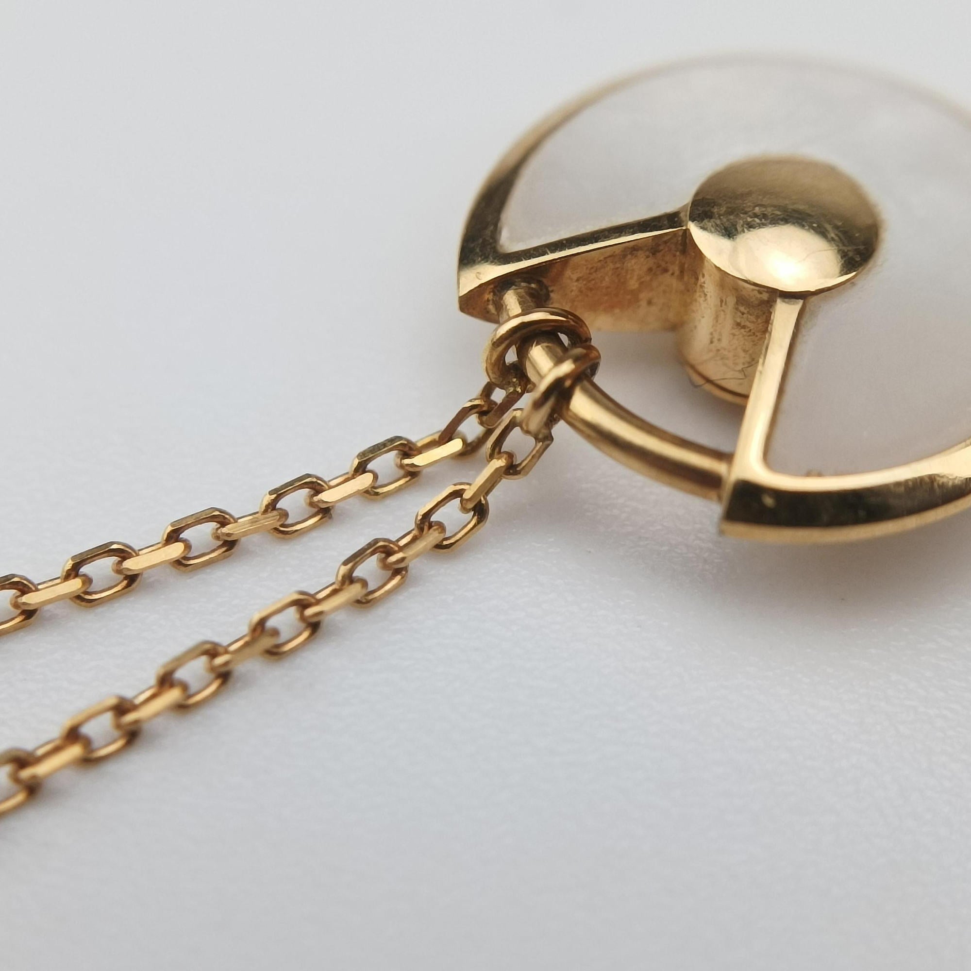 Amulette de Cartier Golden×White AU750 B3047100 HJP687アミュレット ドゥ カルティエ ゴールド×ホワイト AU750 B3047100 HJP687