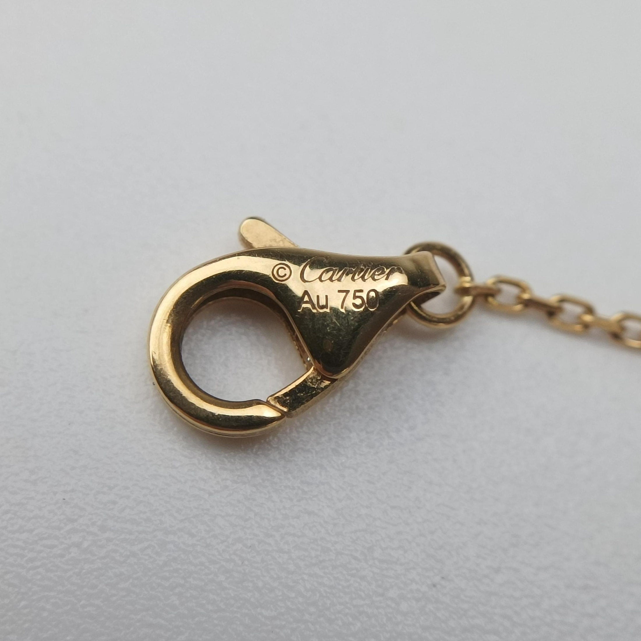 Amulette de Cartier Golden×White AU750 B3047100 HJP687アミュレット ドゥ カルティエ ゴールド×ホワイト AU750 B3047100 HJP687