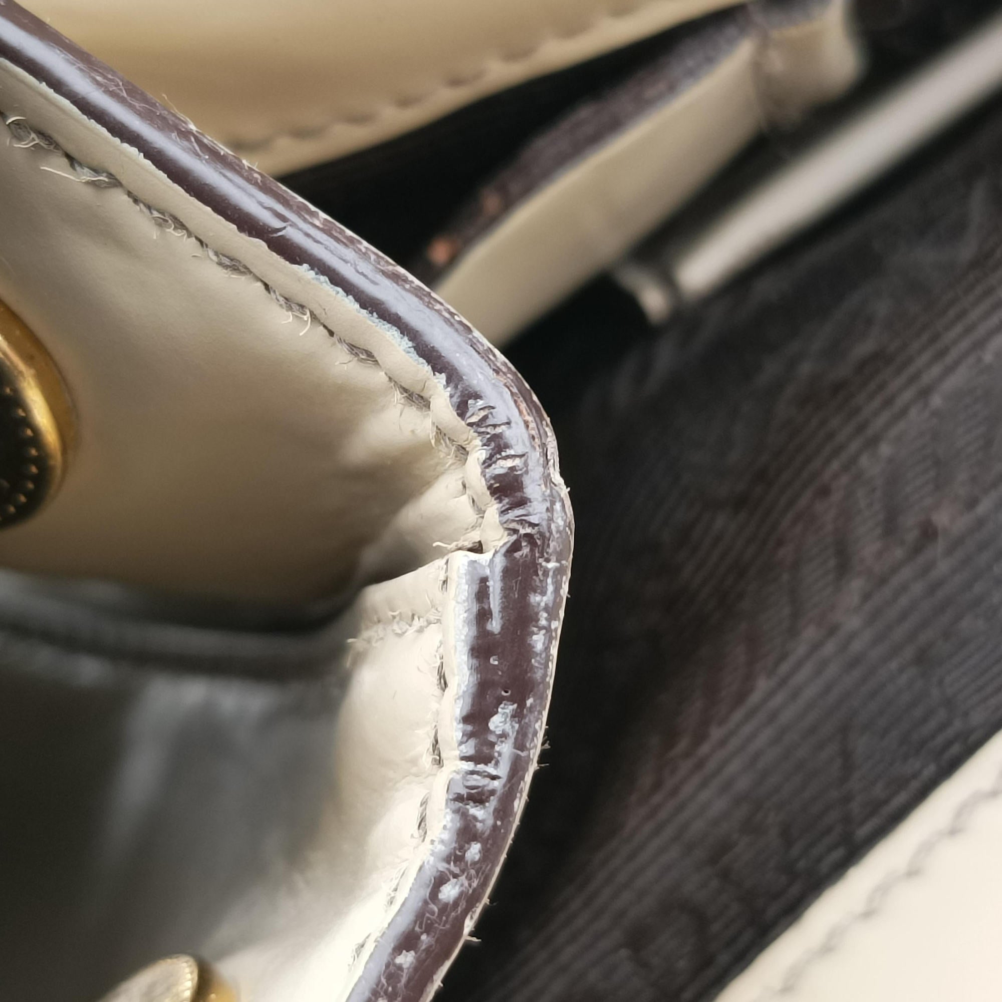 Galleria Flowers Double Zip Beige leather B2274F 117ガレリア フラワーズダブルジップ ベージュ レザー B2274F 117