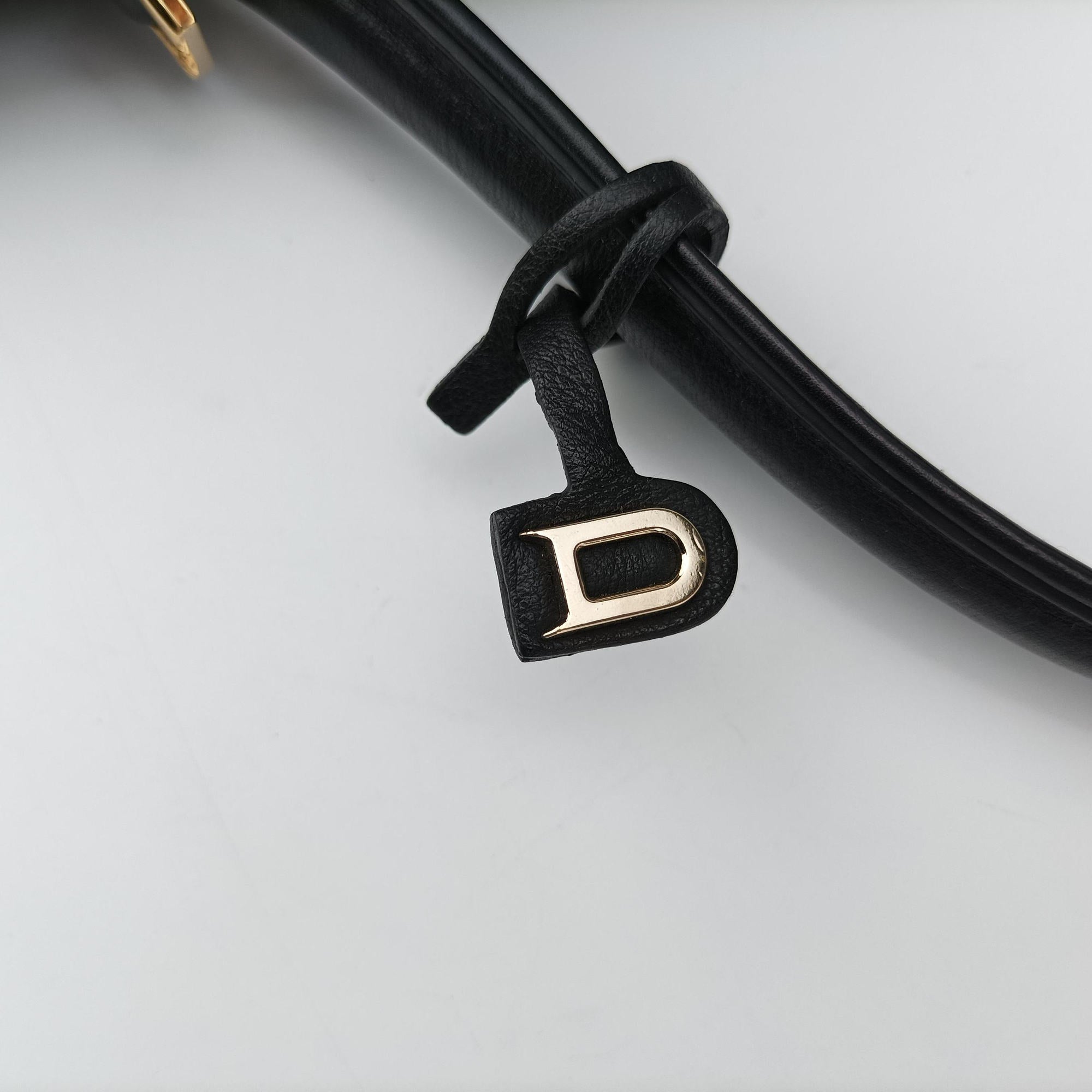 Tampete Black Leather タンペート ブラック レザー 