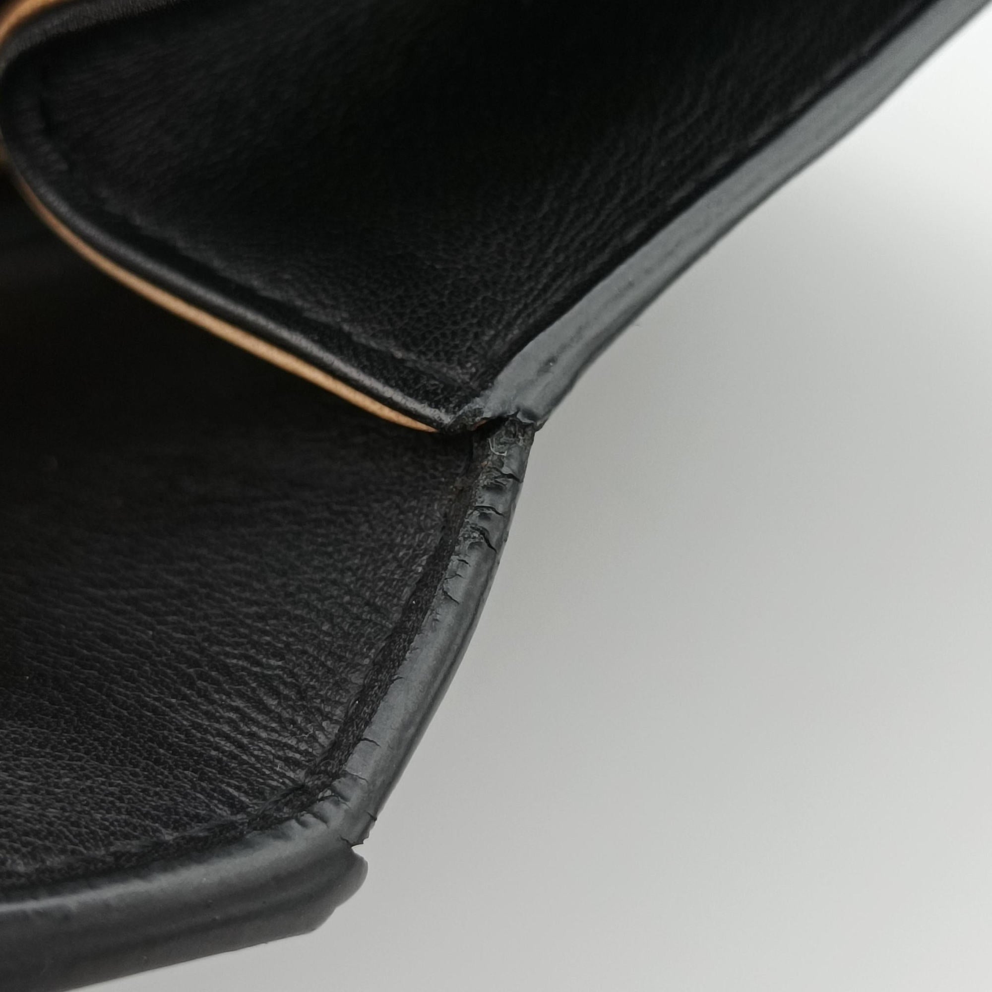 Tampete Black Leather タンペート ブラック レザー 