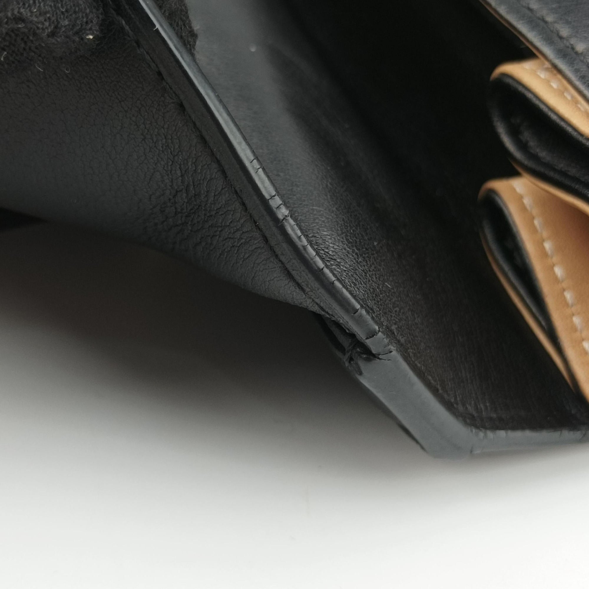 Tampete Black Leather タンペート ブラック レザー 