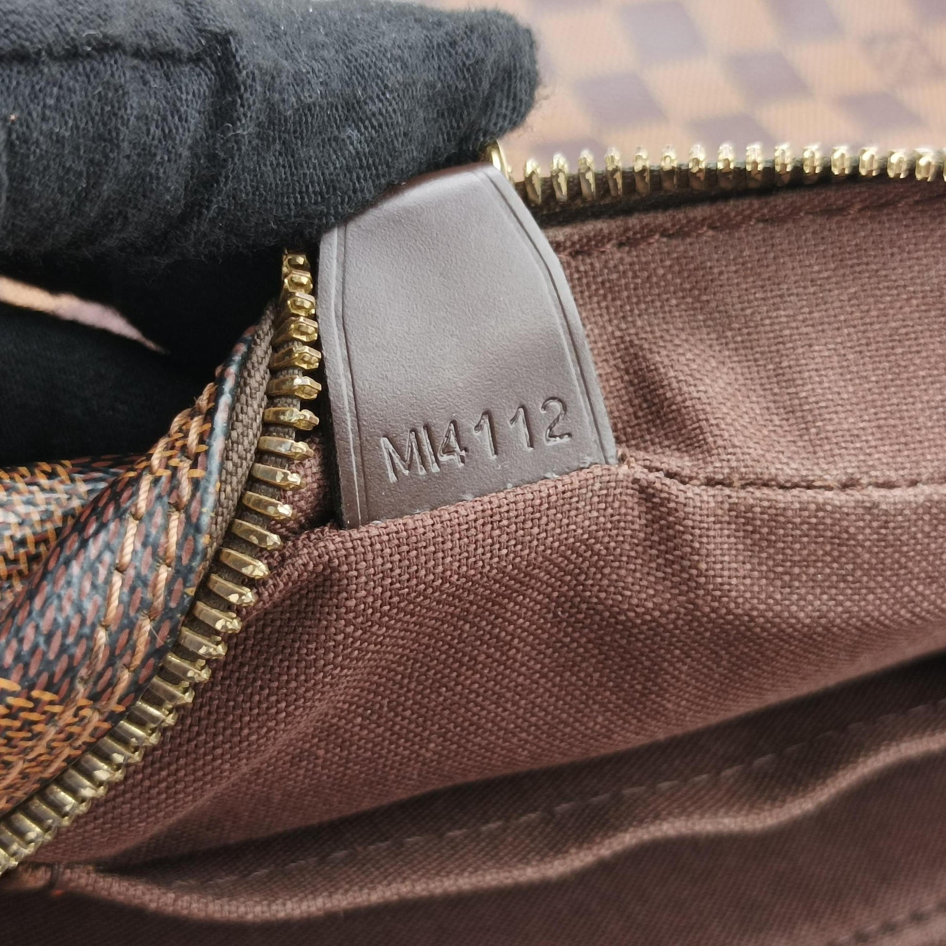 SHELTON EBENE Damier Canvas N41149 MI4112シェルトンMM エベヌ ダミエキャンバス N41149 MI4112