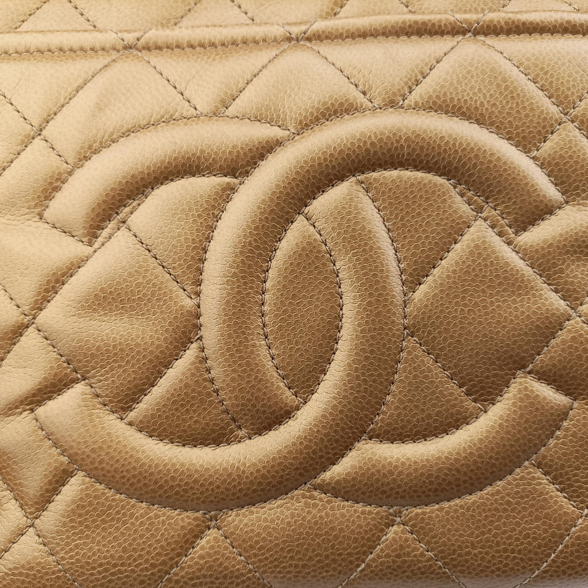 Matelasse Cocomark Golden caviar skin A65771 17681781マトラッセ ココマーク ゴールド キャビアスキン A65771 17681781
