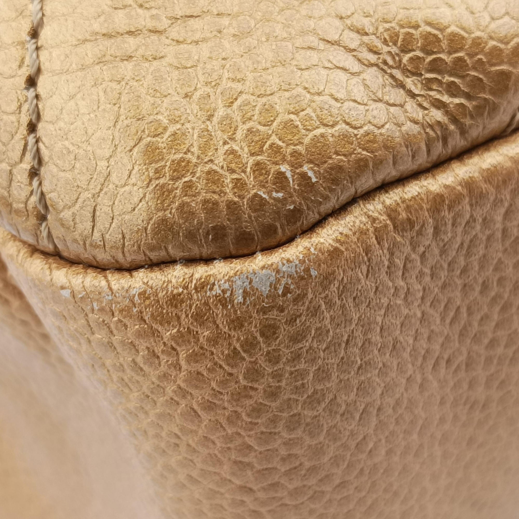 Matelasse Cocomark Golden caviar skin A65771 17681781マトラッセ ココマーク ゴールド キャビアスキン A65771 17681781