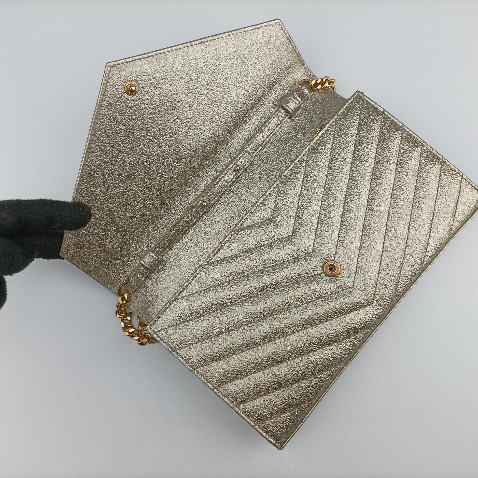 Cassandra Envelope Golden leather 377828 BRS.377828.0917カサンドラ エンベロープ ゴールド レザー 377828 BRS.377828.0917
