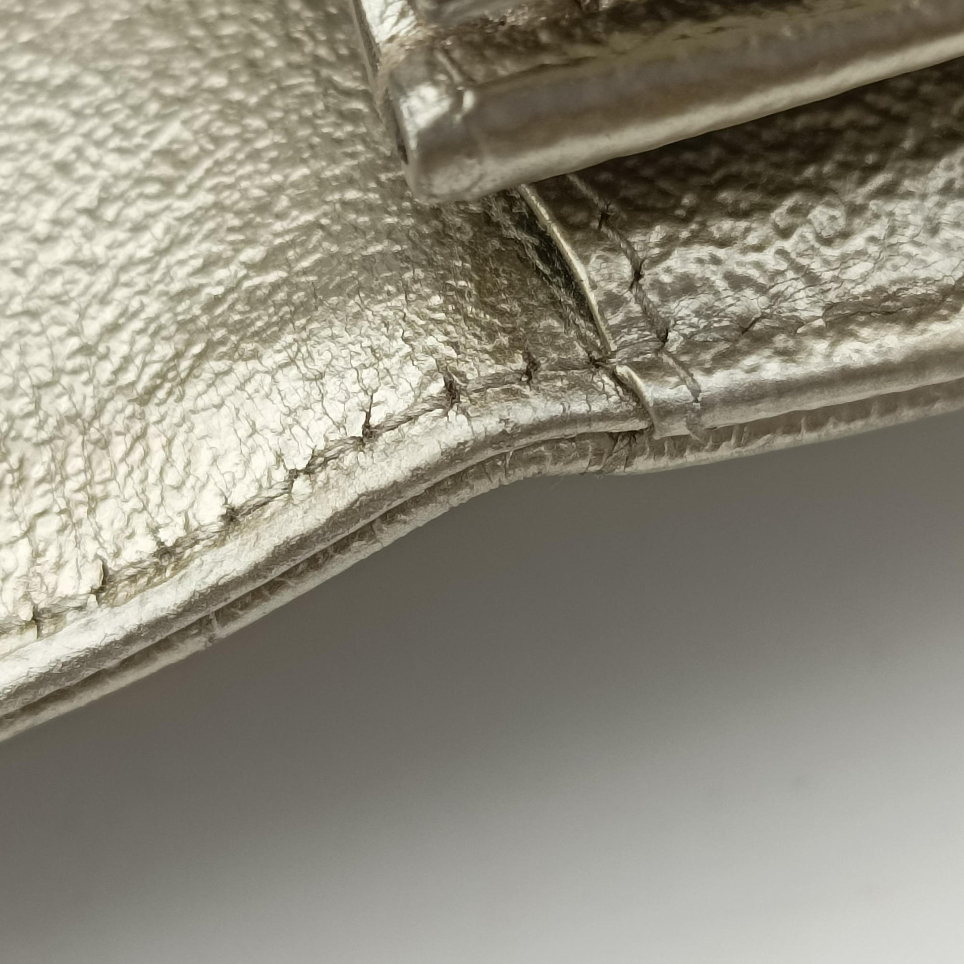 Cassandra Envelope Golden leather 377828 BRS.377828.0917カサンドラ エンベロープ ゴールド レザー 377828 BRS.377828.0917