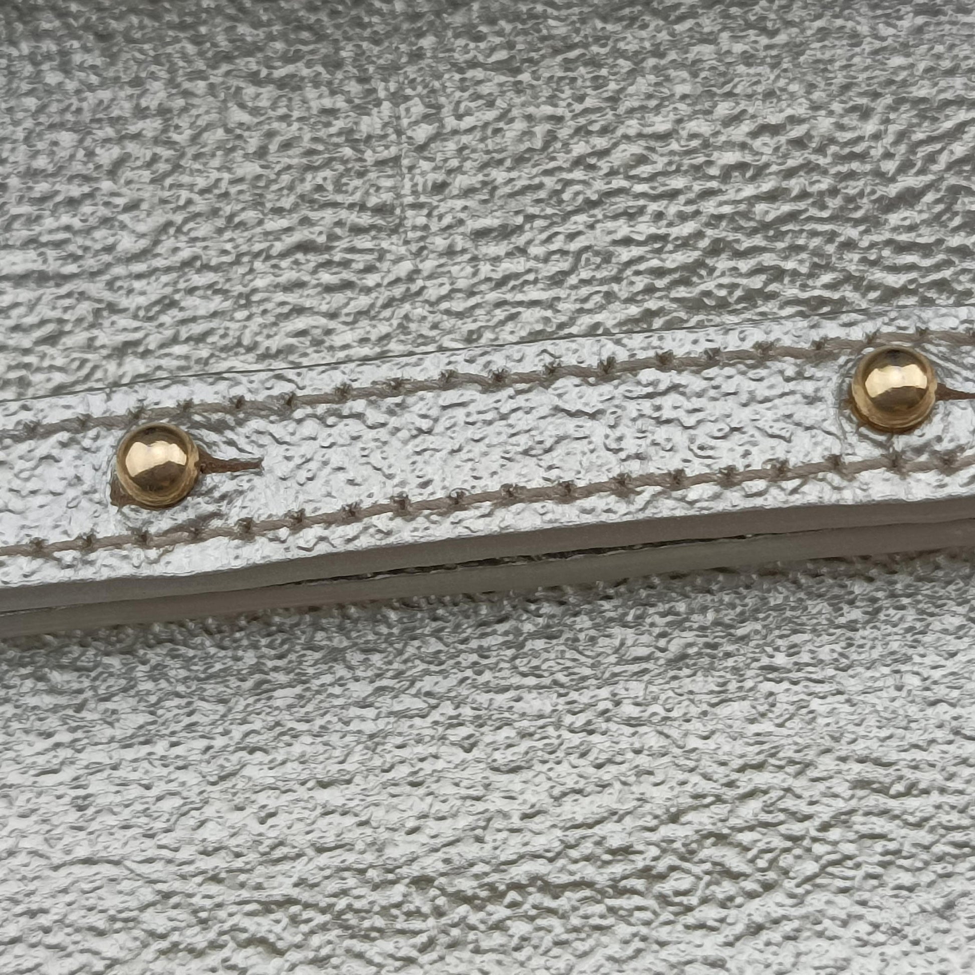 Cassandra Envelope Golden leather 377828 BRS.377828.0917カサンドラ エンベロープ ゴールド レザー 377828 BRS.377828.0917
