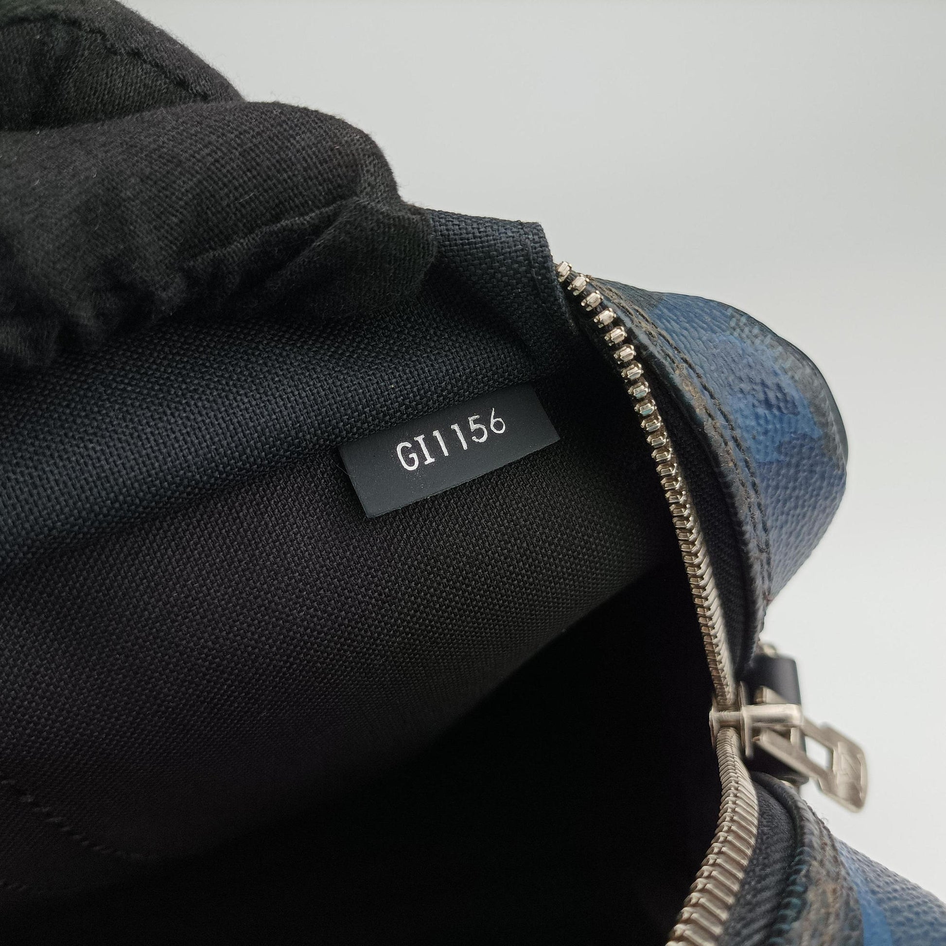 Porte Documents VoyagePM Blue Camouflage Damier Cobalt Canvas N41507 GI1156ポルトドキュマンヴォワヤージュPM ブルー カモフラージュ ダミエ コバルトキャンバス N41507 GI1156