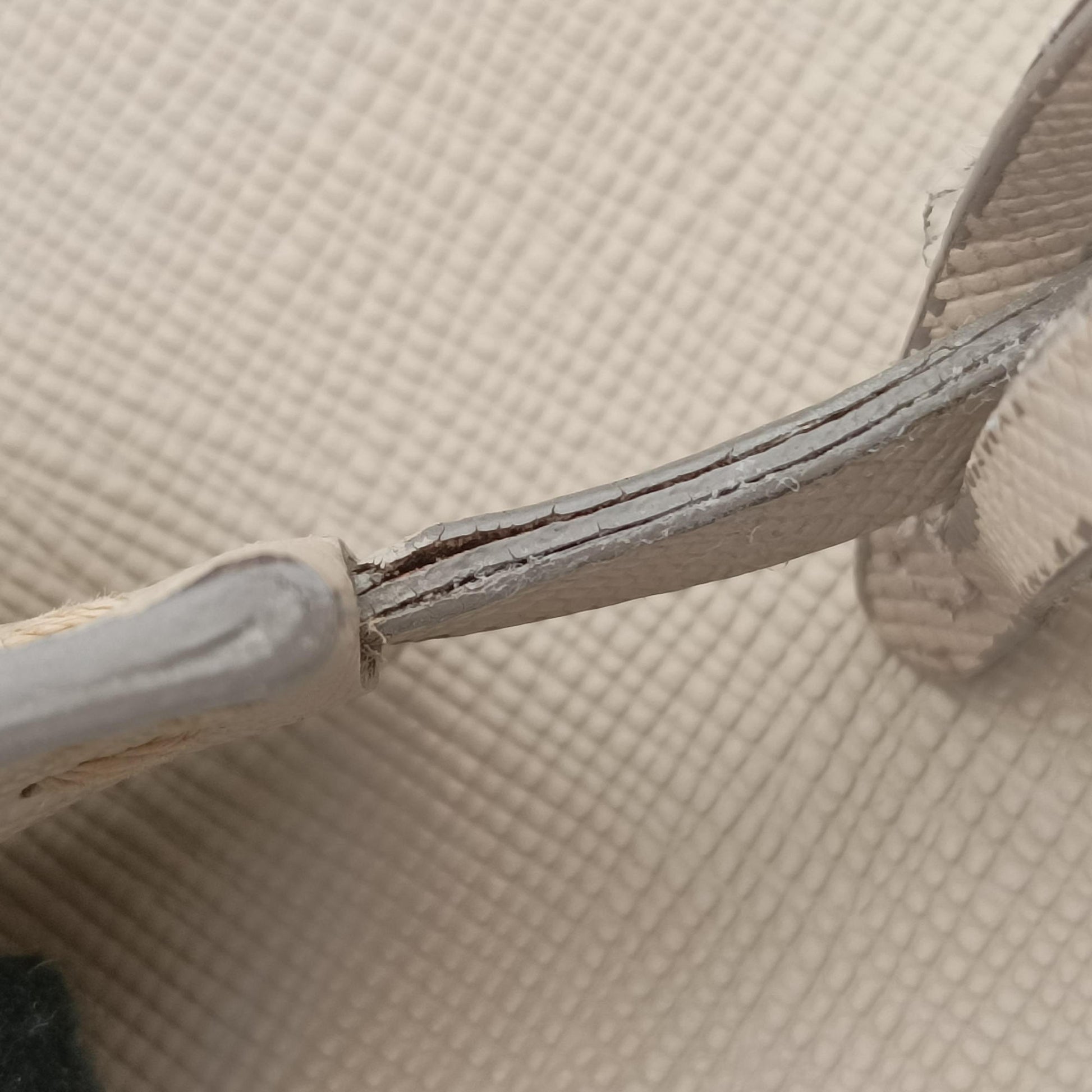 Galleria Beige SAFFIANO Leather BN2274 117ガレリア ベージュ サフィアーノレザー BN2274 117