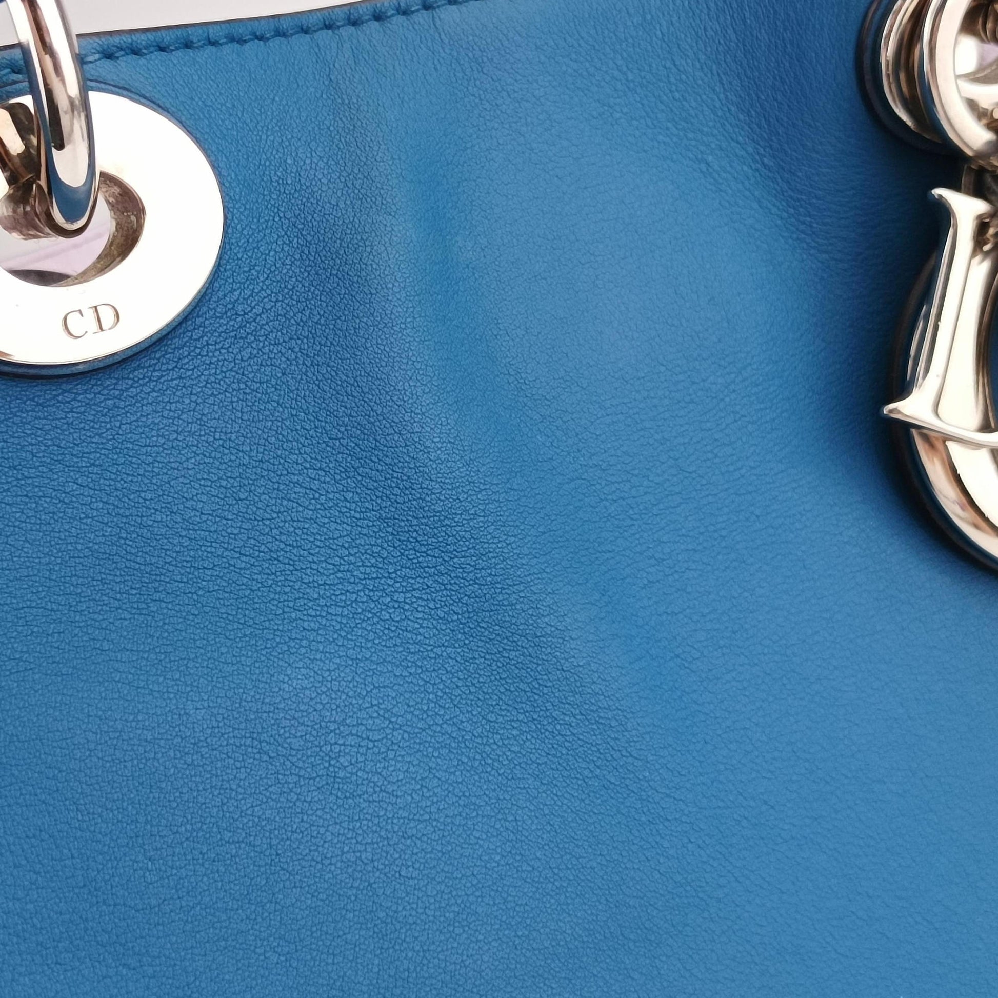 Diorissimo Blue Leather 09-MA-1102ディオリッシモ ブルー レザー 09-MA-1102