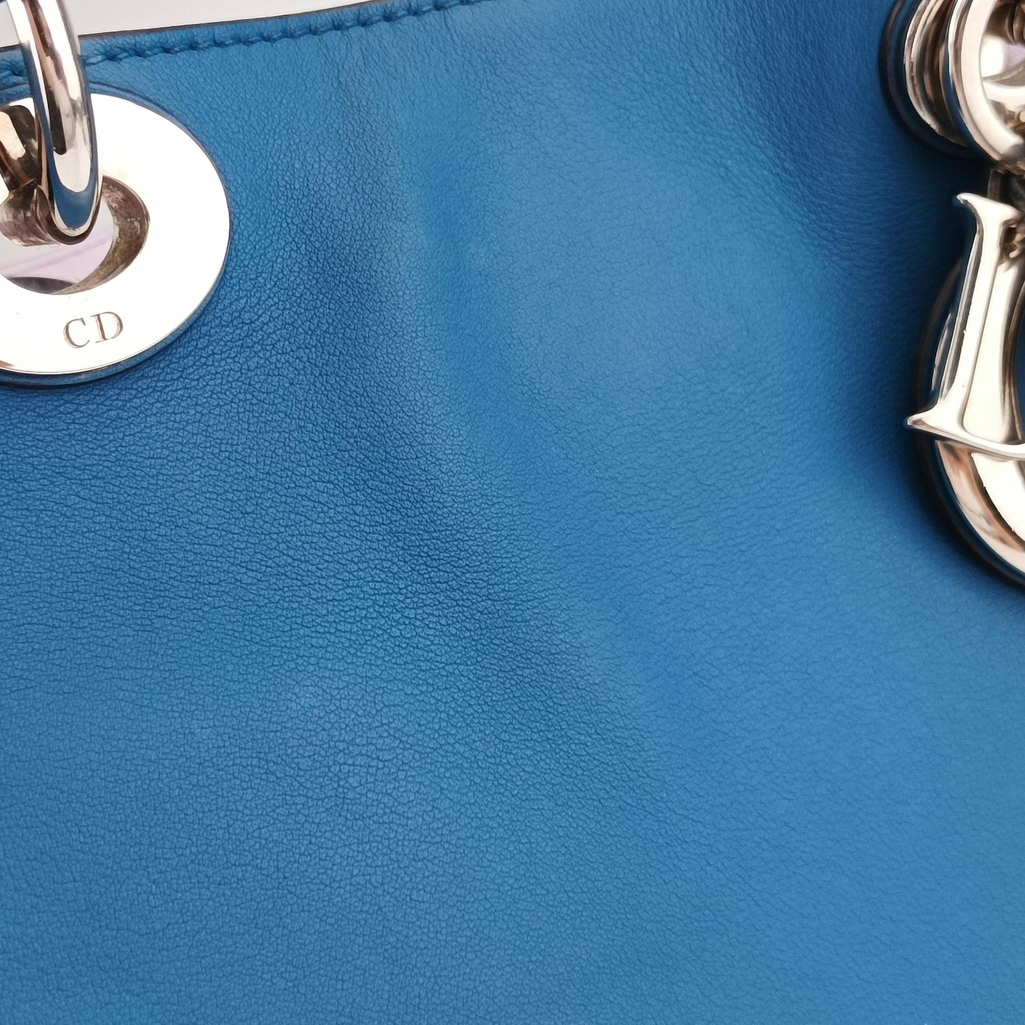 Diorissimo Blue Leather 09-MA-1102ディオリッシモ ブルー レザー 09-MA-1102