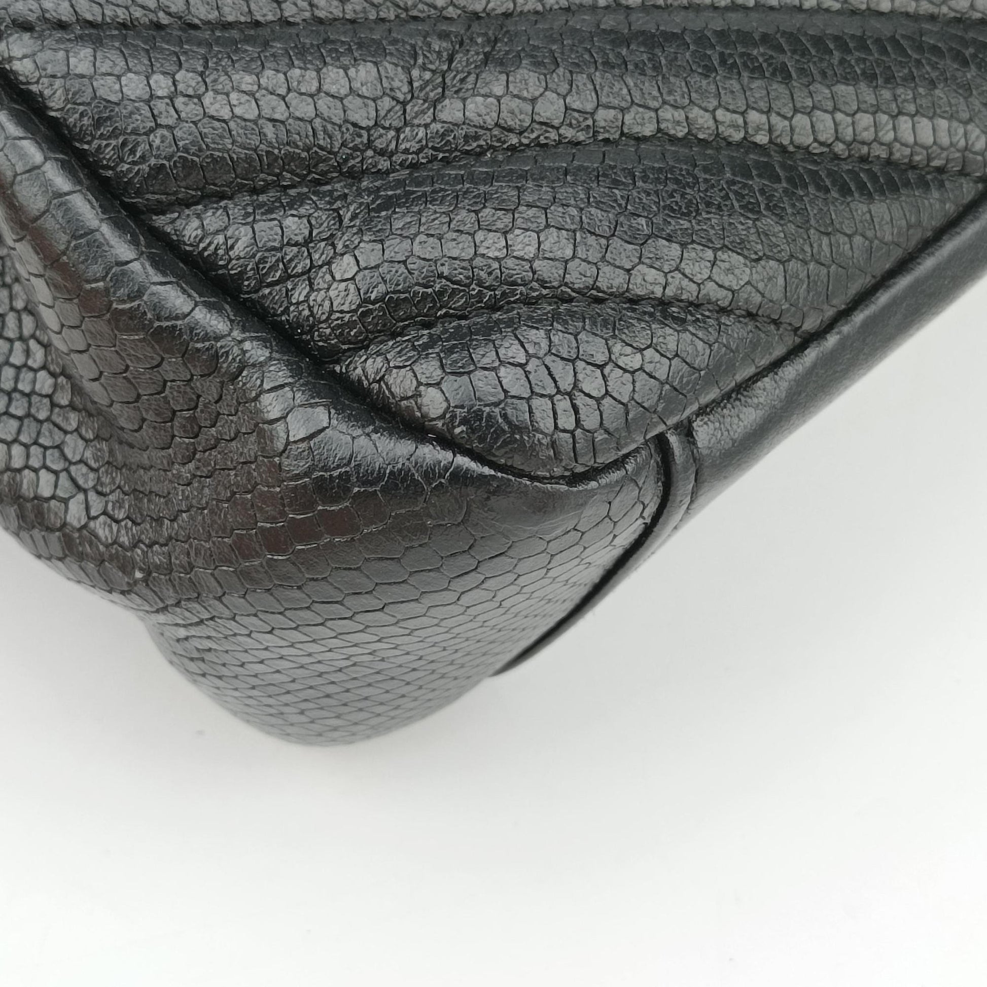 COLLEGE Medium Black Chevron-quilted leather 600279 TCT600279.0620カレッジ ミディアム ブラック キルティングレザー 600279 TCT600279.0620