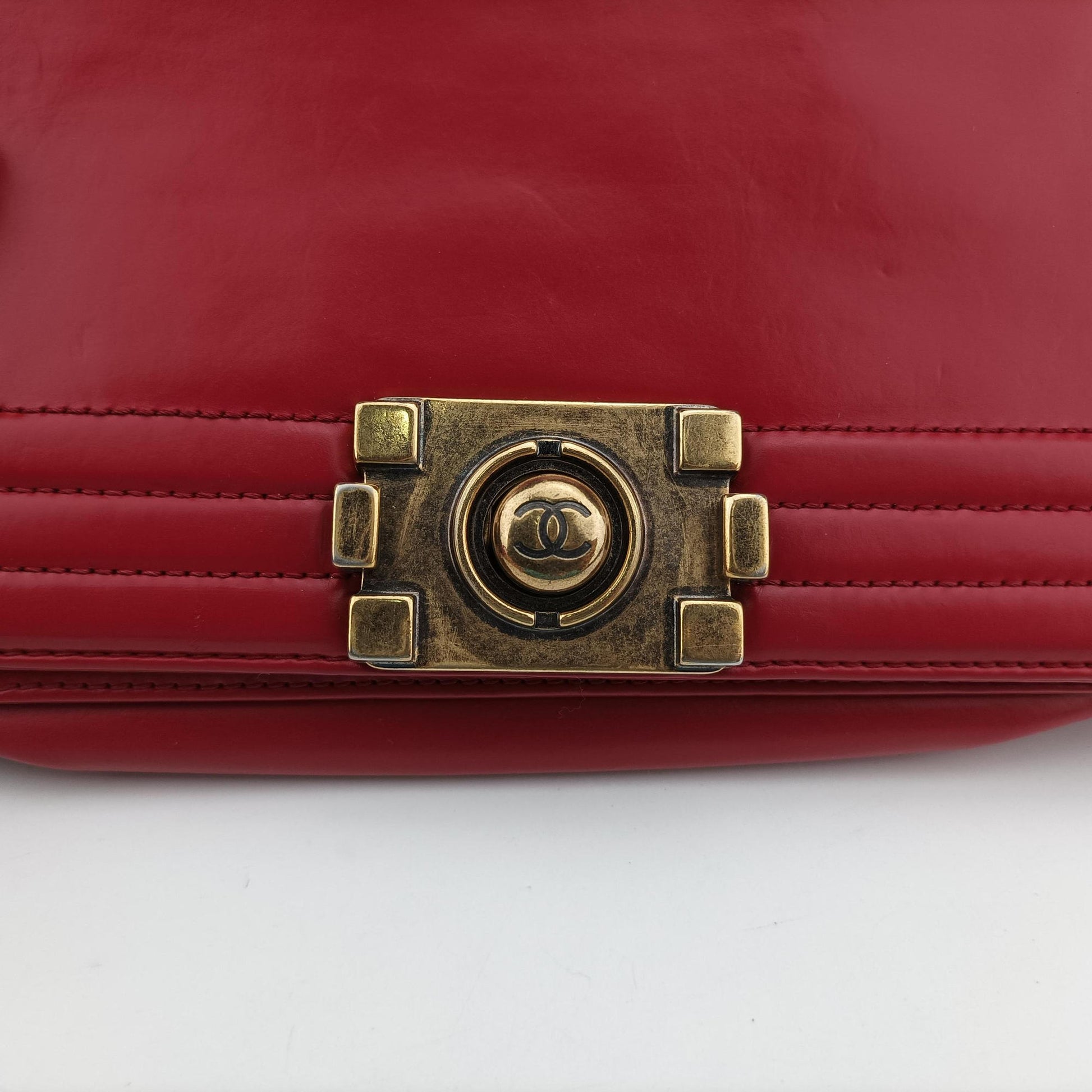 BOY CHANEL Red Leather A66713 15642116ボーイシャネル レッド レザー A66713 15642116