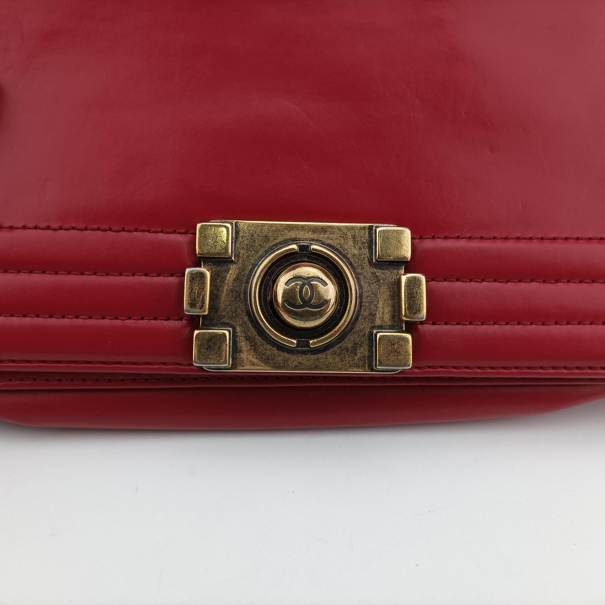 BOY CHANEL Red Leather A66713 15642116ボーイシャネル レッド レザー A66713 15642116