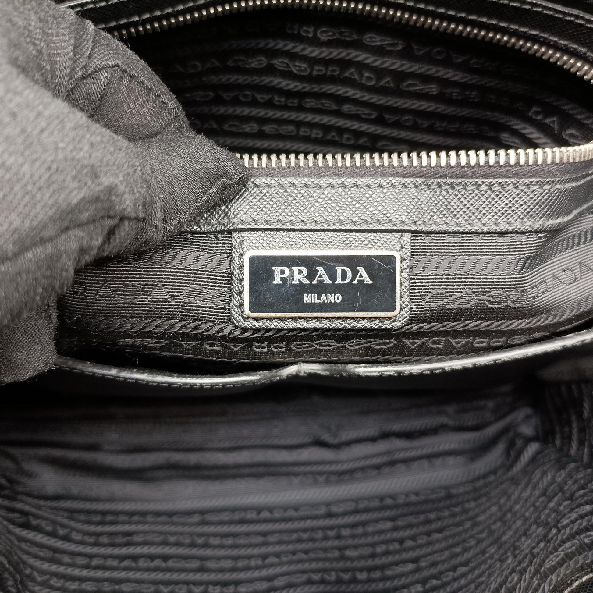 Business Briefcase Black SAFFIANO Leather 2VE011 8ビジネス ブリーフケース ブラック サフィアーノレザー 2VE011 8