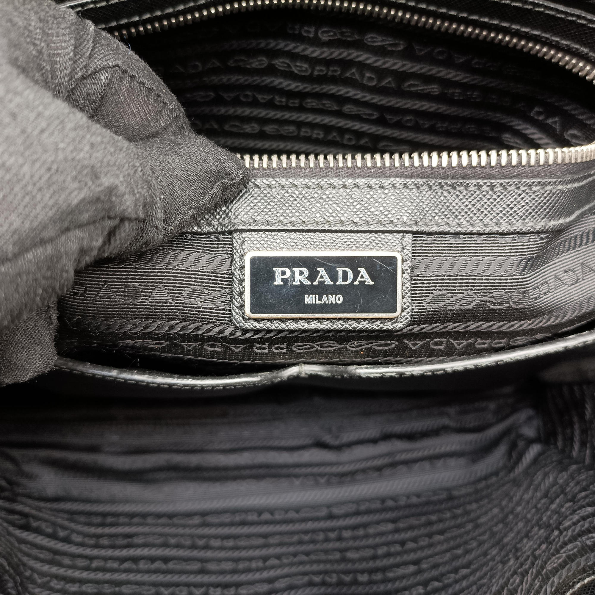 Business Briefcase Black SAFFIANO Leather 2VE011 8ビジネス ブリーフケース ブラック サフィアーノレザー 2VE011 8