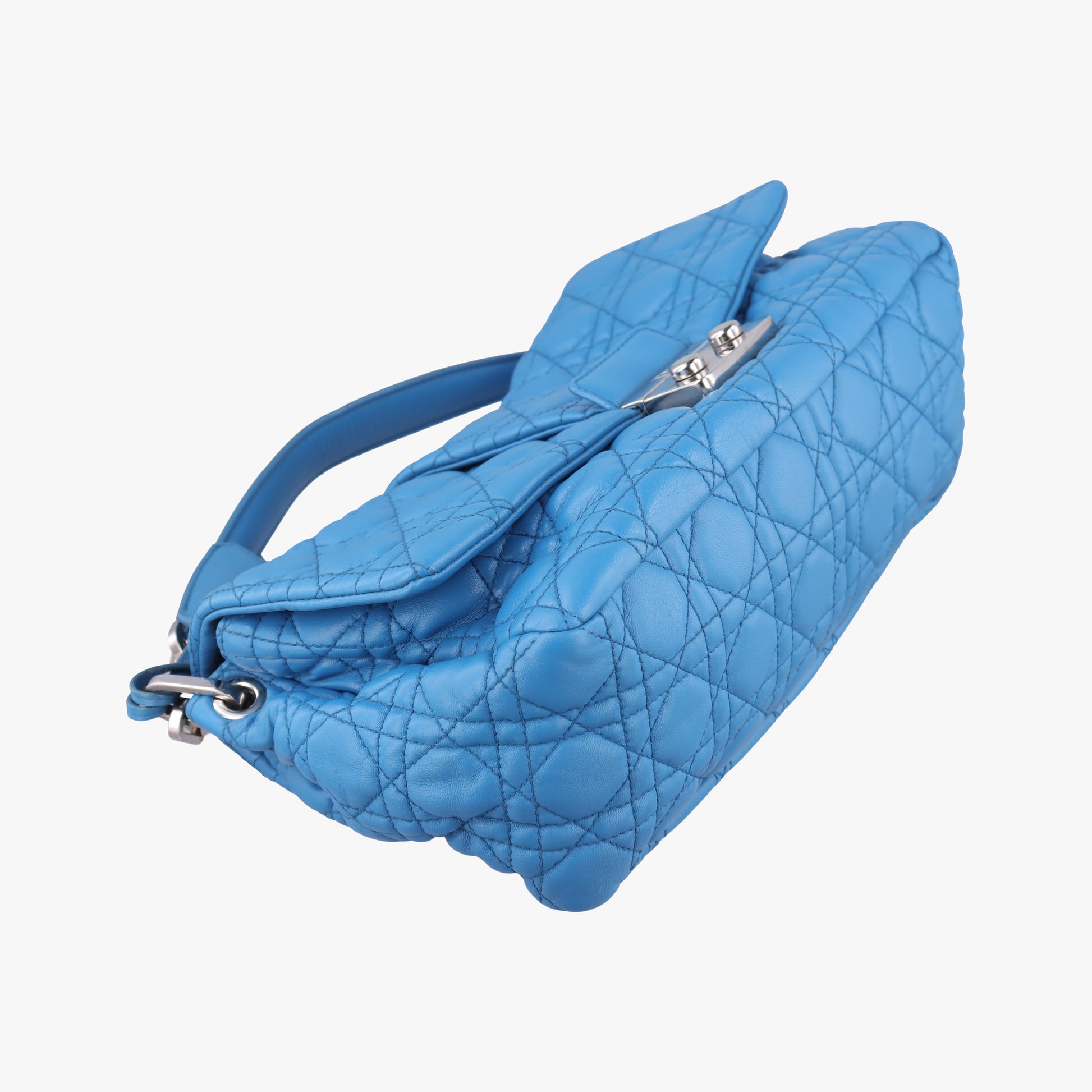 New Rock Cannage Blue Lambskin 17-BO-1101ニューロック カナージュ ブルー ラムスキン 17-BO-1101