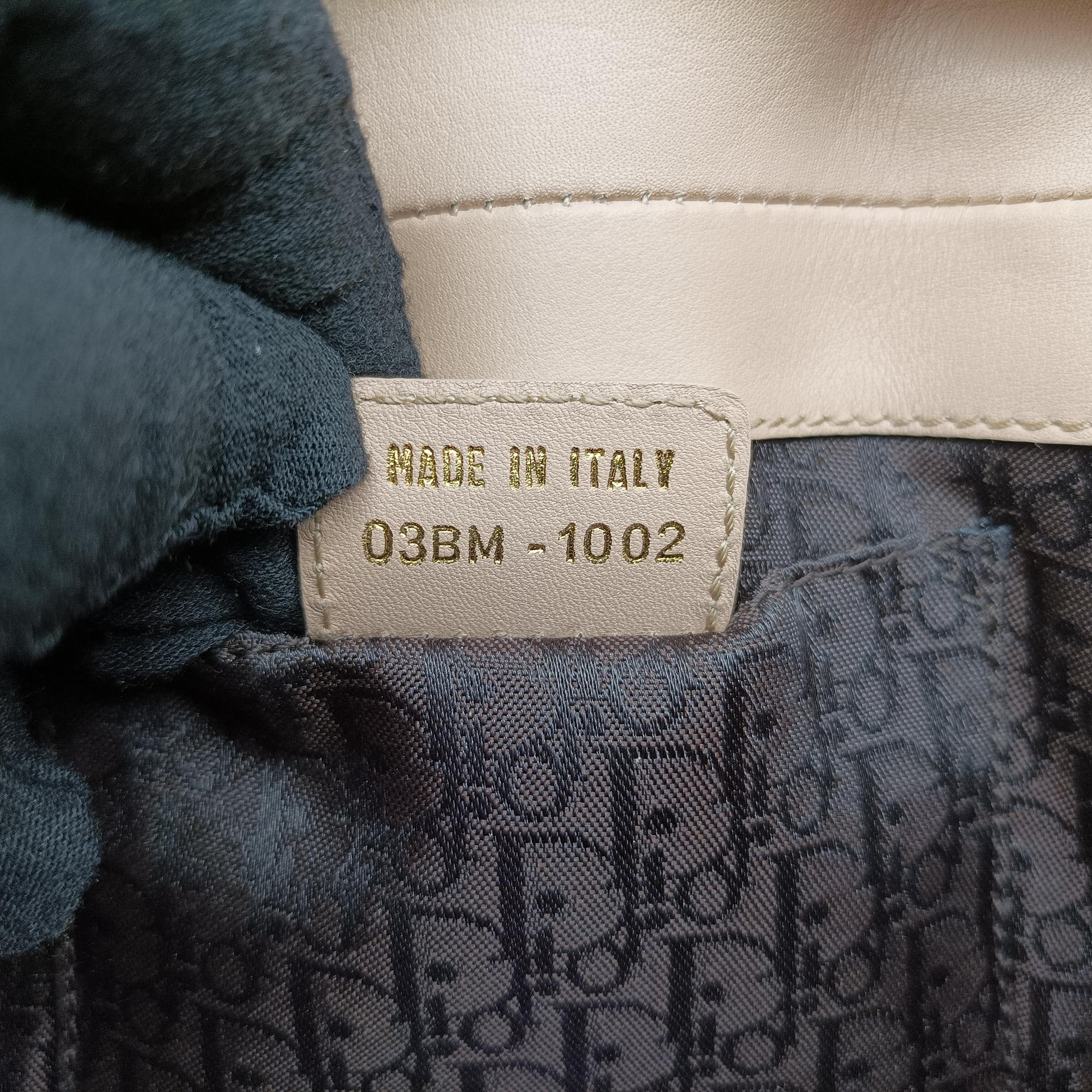 Admit It Beige Suede×Leather 03BM-1002アドミットイット ベージュ スエード×レザー 03BM-1002