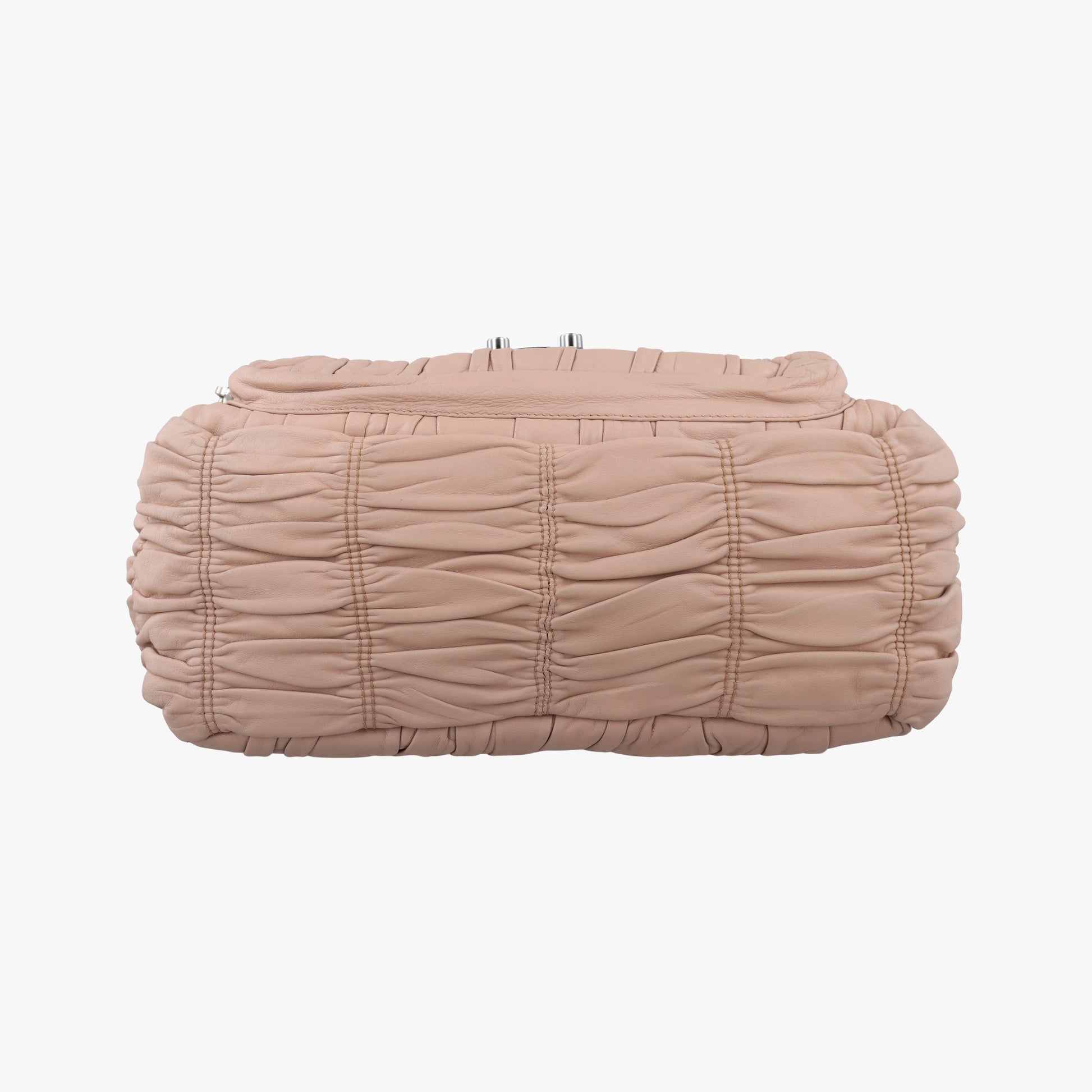 Gaufre Logo Flap Pink Nappa Leather BT0939 7/Qギャザー ロゴフラップ ピンク ナッパレザー BT0939 7/Q