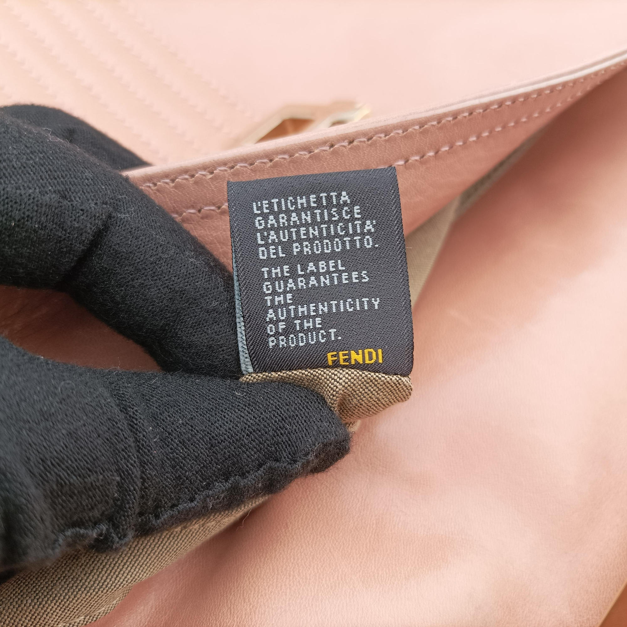 Maxi Baguette Flap Pink Leather 8BT143 8BT143-ZM1 109-2579マキシ バゲット フラップ ピンク レザー 8BT143 8BT143-ZM1 109-2579