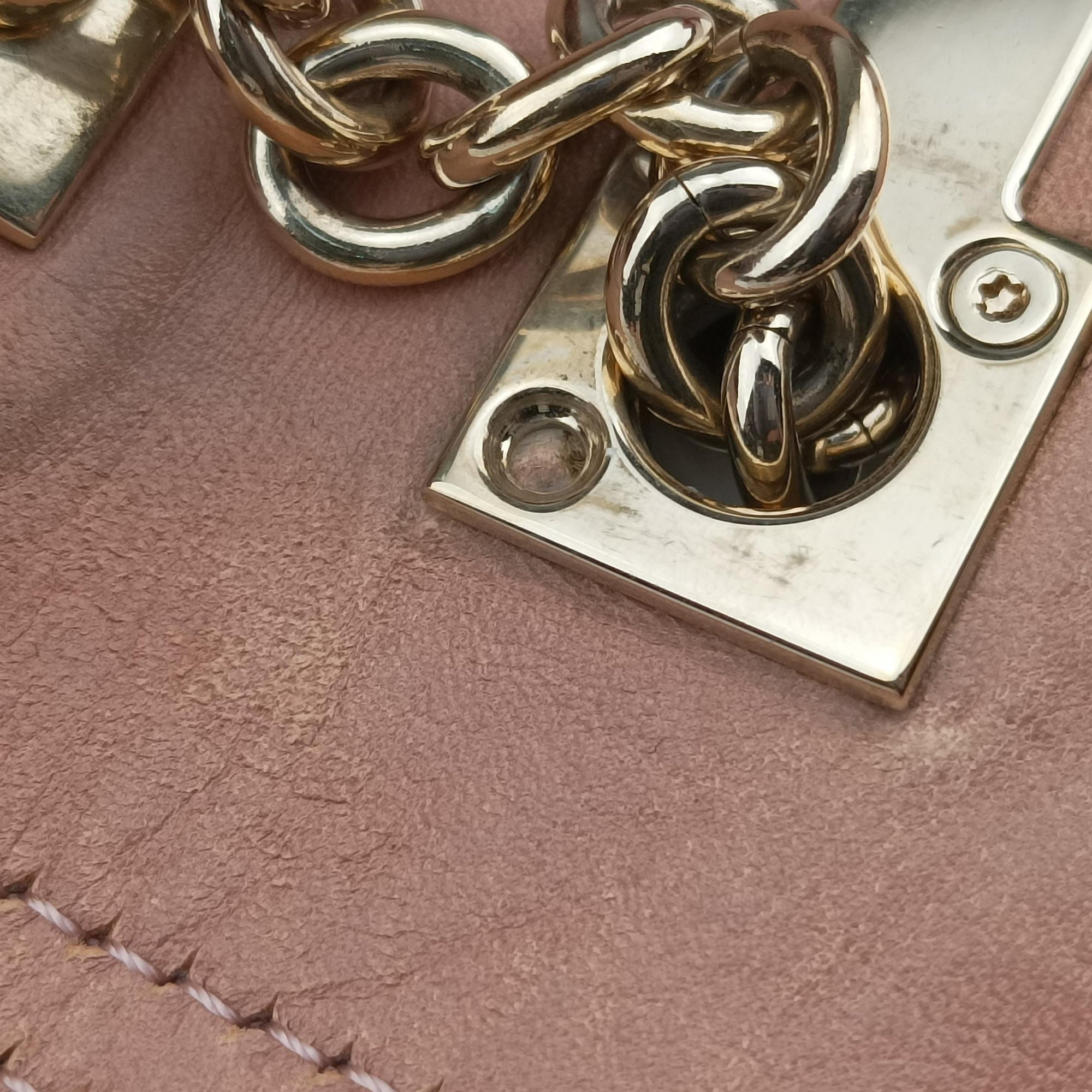 Maxi Baguette Flap Pink Leather 8BT143 8BT143-ZM1 109-2579マキシ バゲット フラップ ピンク レザー 8BT143 8BT143-ZM1 109-2579