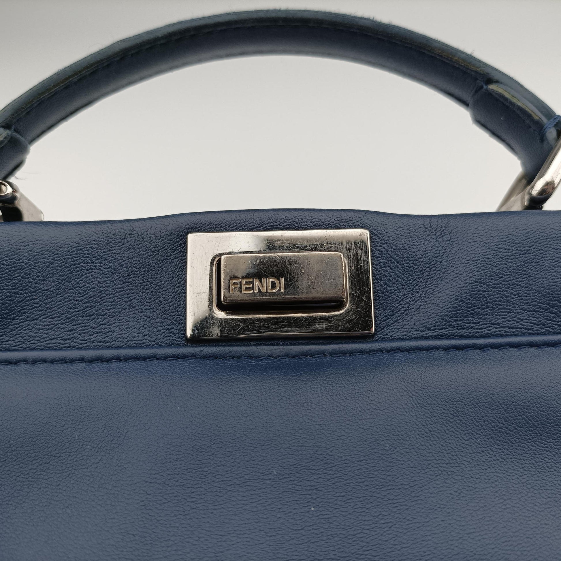 PEEKABOO mini Blue Leather 8BN244 8BN244-K4P-178-10429ピーカブー ミニ ブルー レザー 8BN244 8BN244-K4P-178-10429