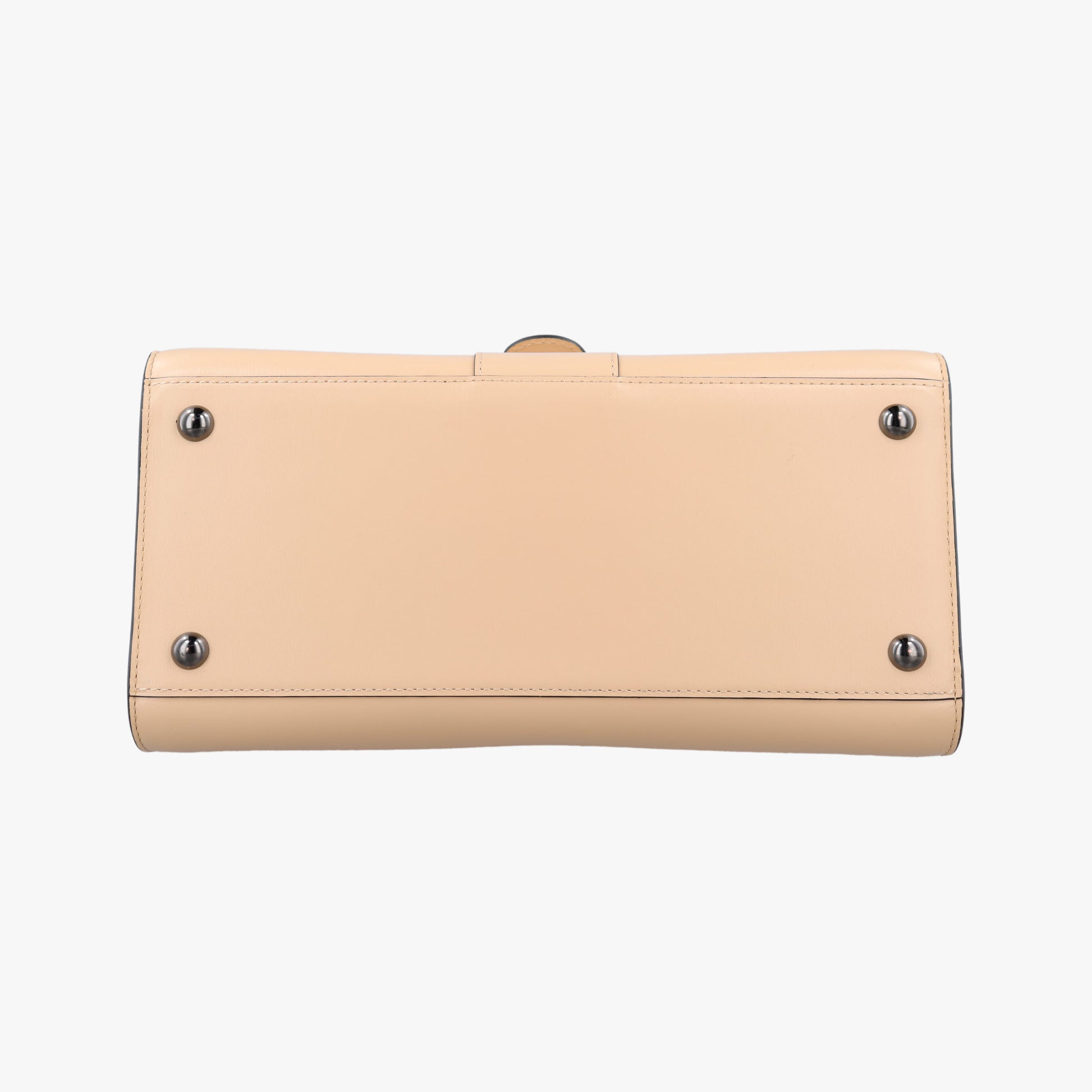 Brillant Beige Leather FO4Hブリリアント ベージュ レザー FO4H