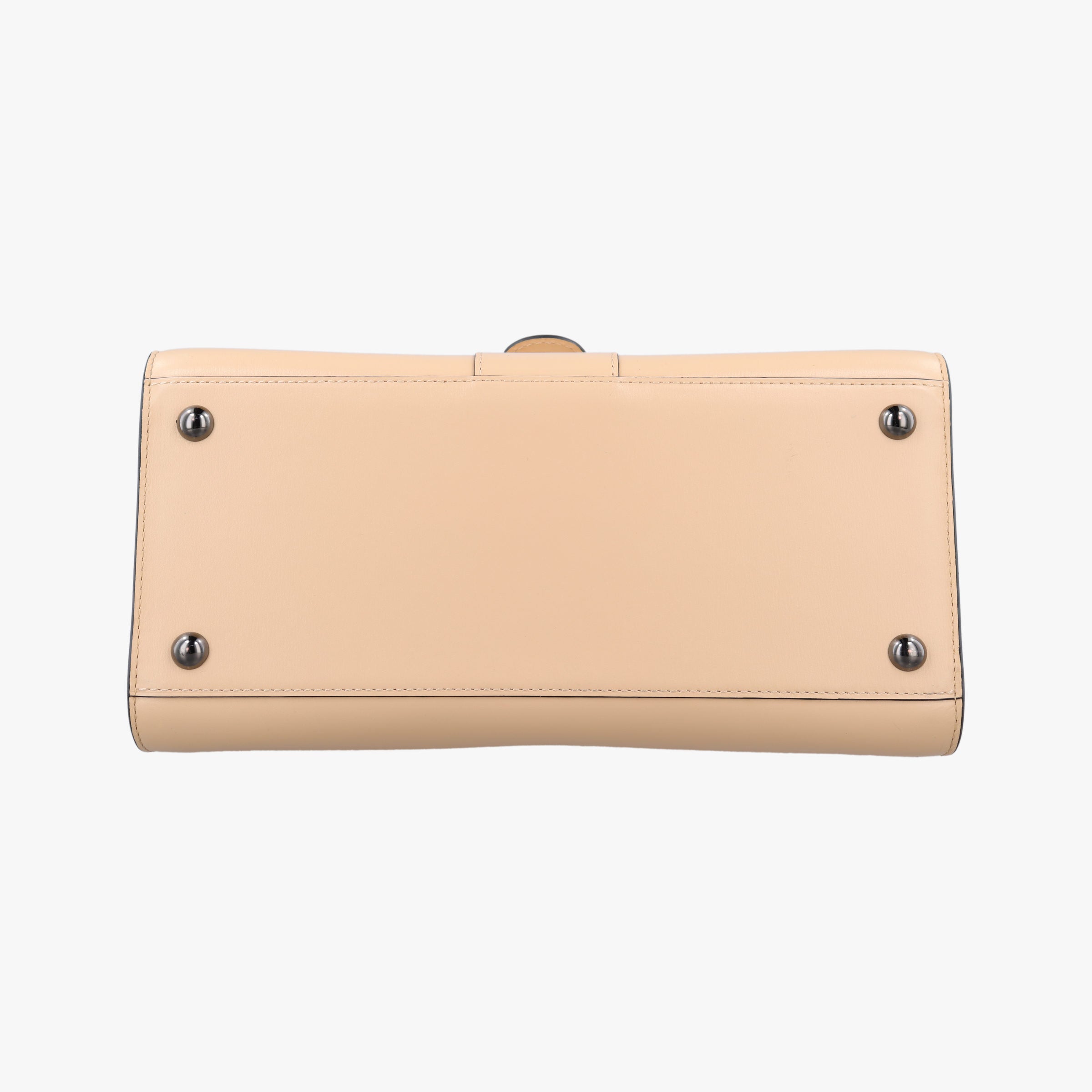 Brillant Beige Leather FO4Hブリリアント ベージュ レザー FO4H