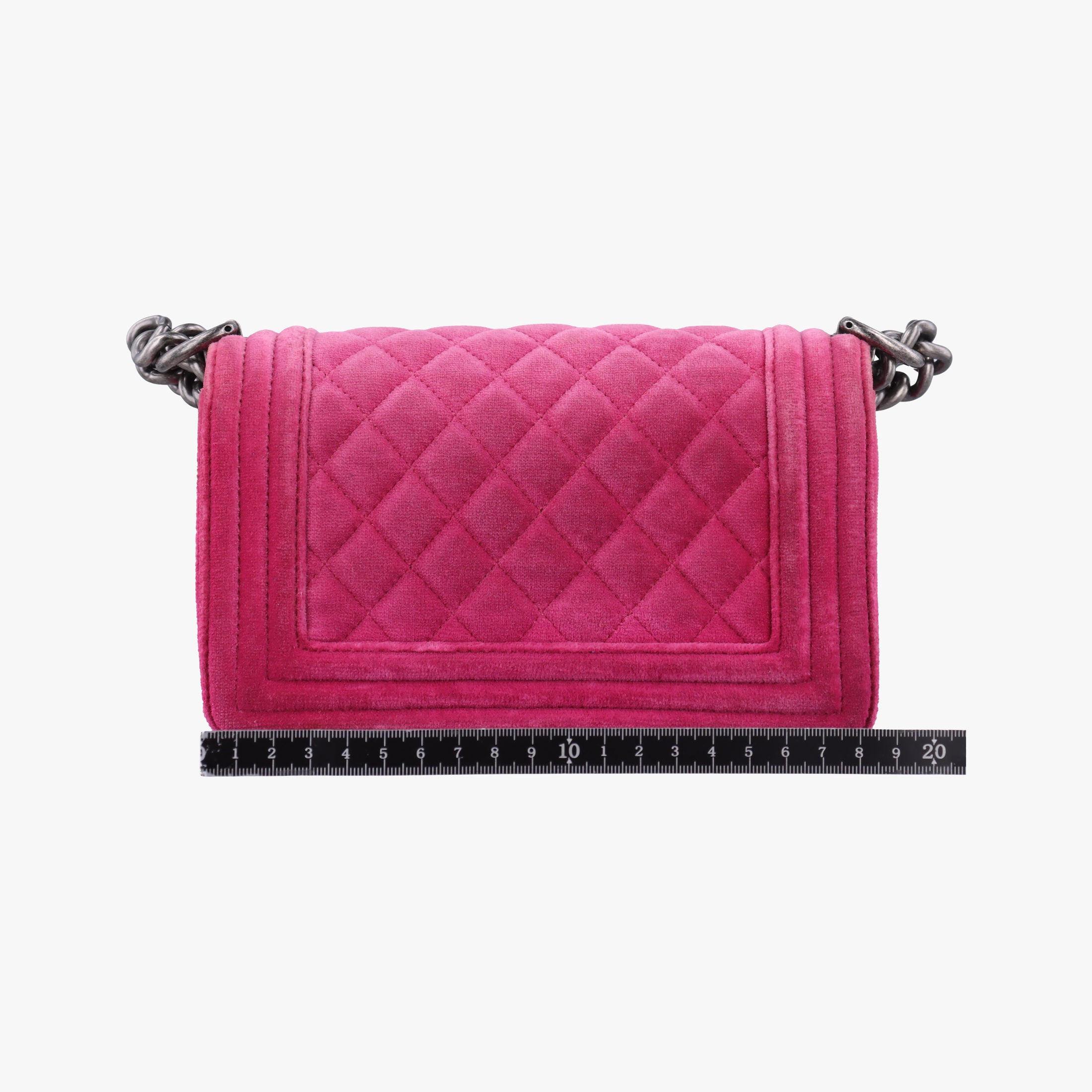 BOY CHANEL Rose velour A67416 18369592ボーイシャネル ローズ レッド ベロア A67416 18369592