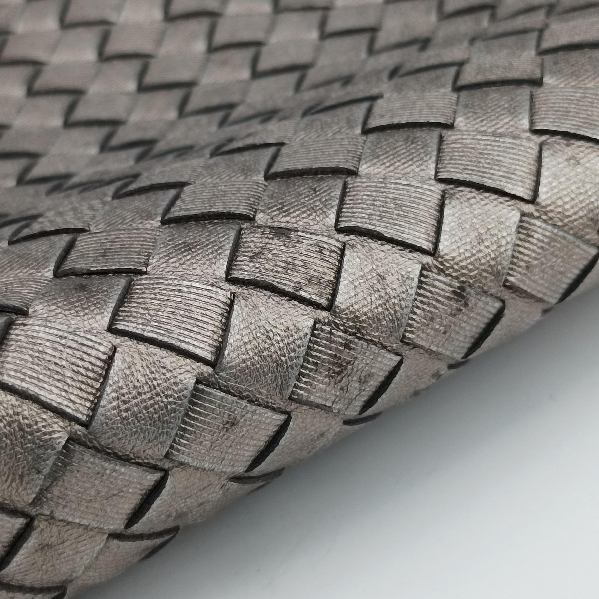 NODINI Intrecciato Silver Gray lambskin B06389674Zノディーニ イントレチャート シルバーグレー ラムスキン B06389674Z