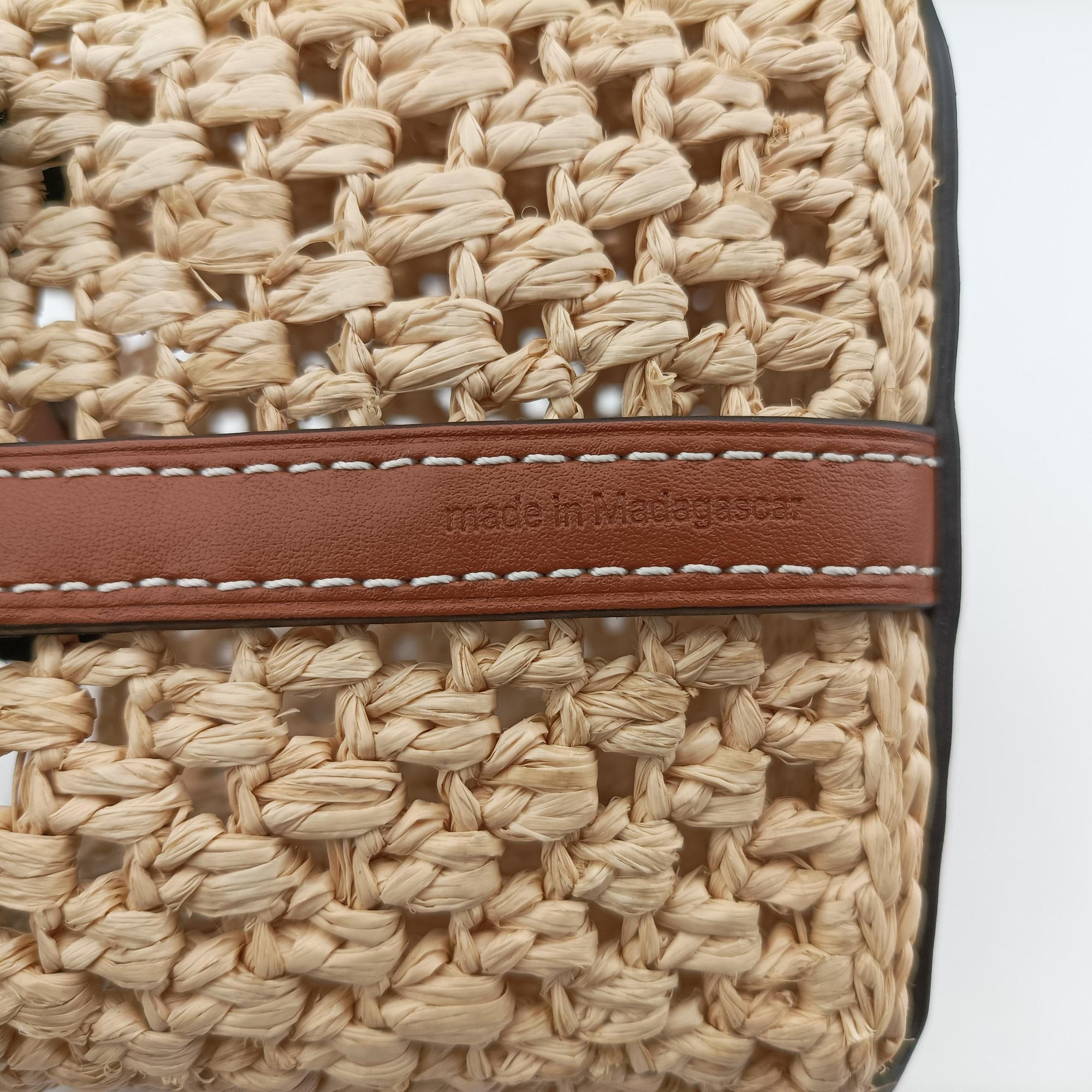 Noé Purse Beige x Brown natural raffia M83521 IC Chipノエ パース ベージュ×ブラウン ナチュラルラフィア M83521 ICチップ