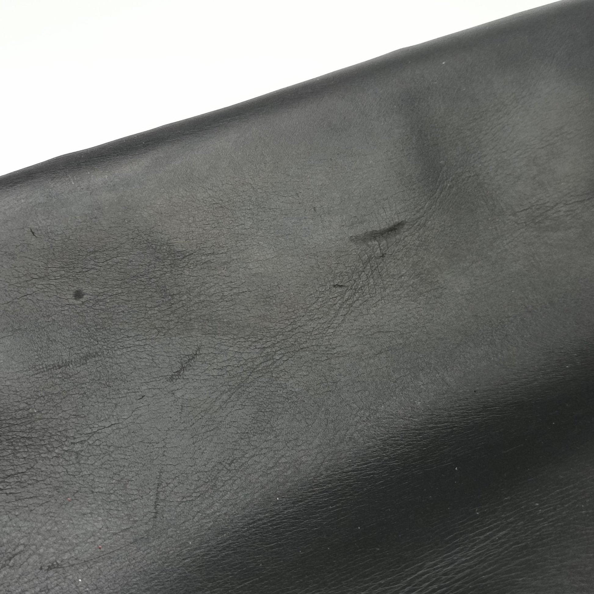 Intrecciato Black lambskin B05420160Dイントレチャート ブラック ラムスキン B05420160D