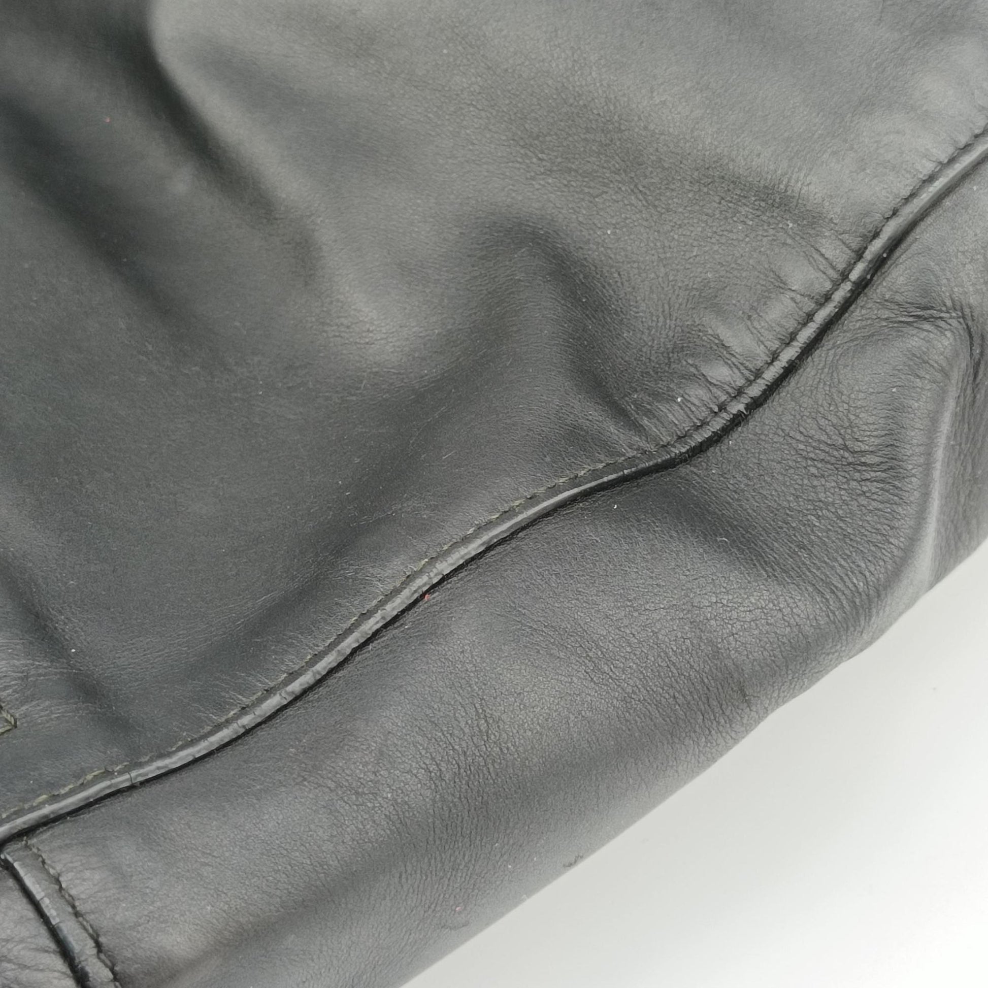Intrecciato Black lambskin B05420160Dイントレチャート ブラック ラムスキン B05420160D
