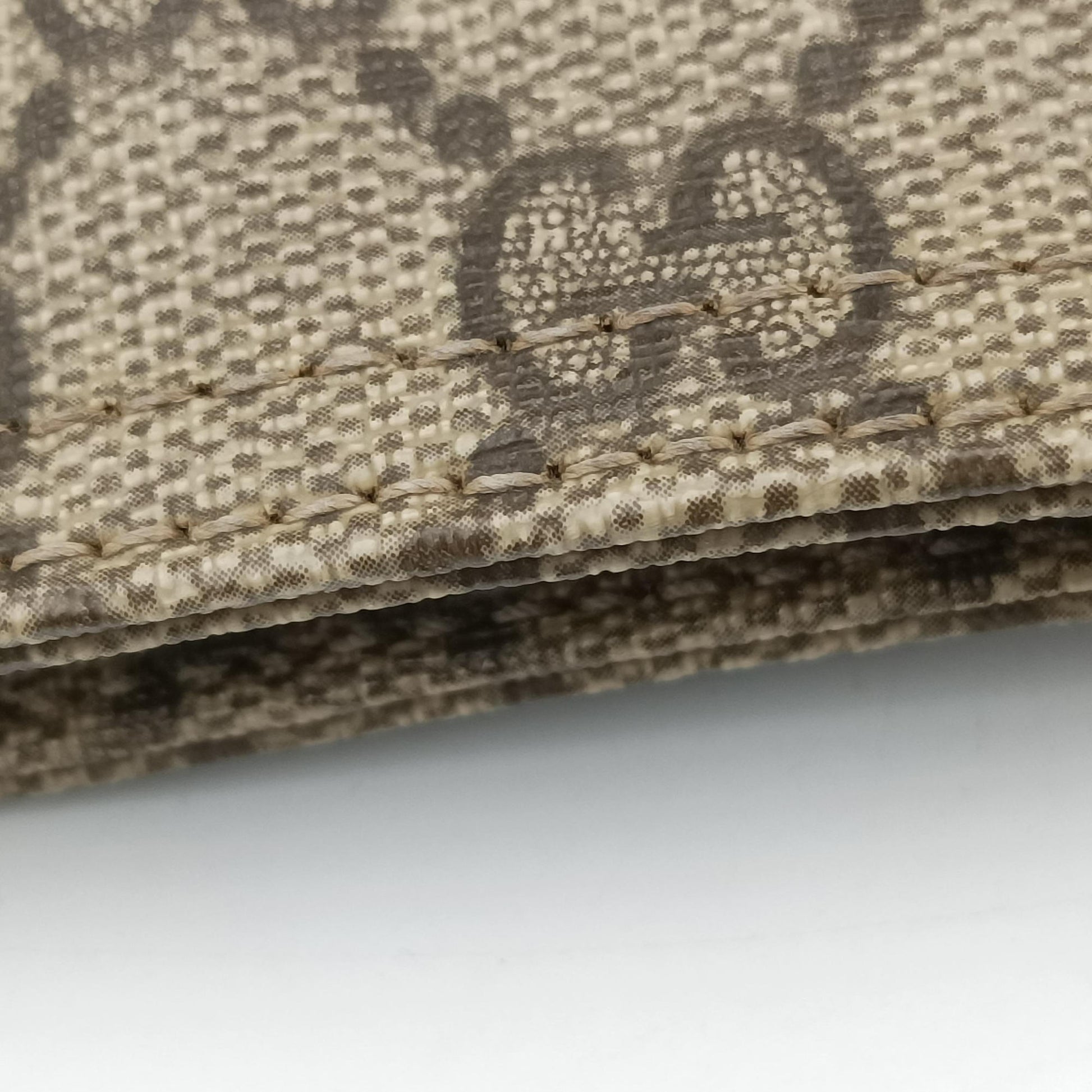 GG Plus GG Supreme Beige×Brown PVC coated canvas 201446 D6121252GGプラス GGスプリーム ベージュ×ブラウン PVCコーティングキャンバス 201446 D6121252